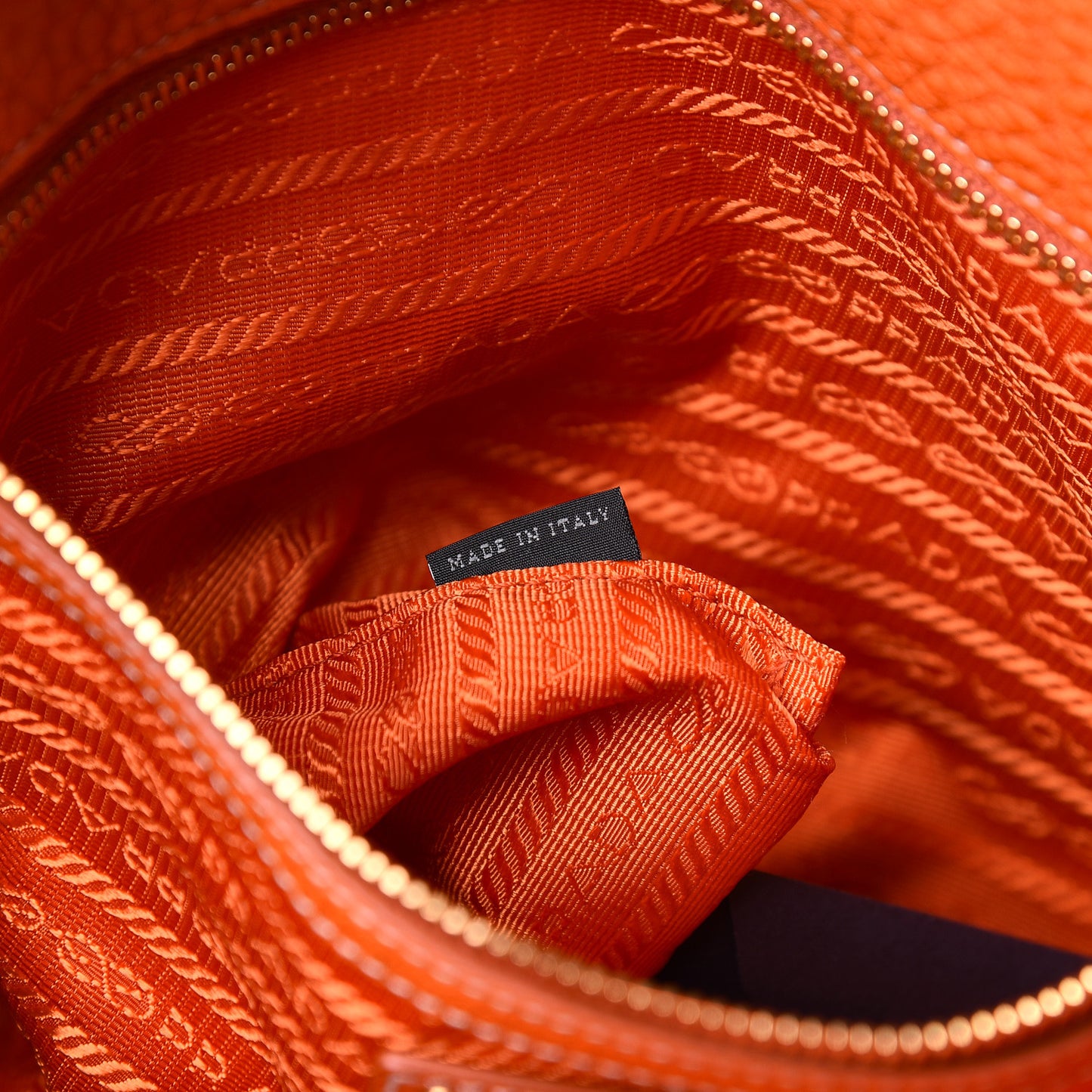 Vitello Daino Tote Papaya