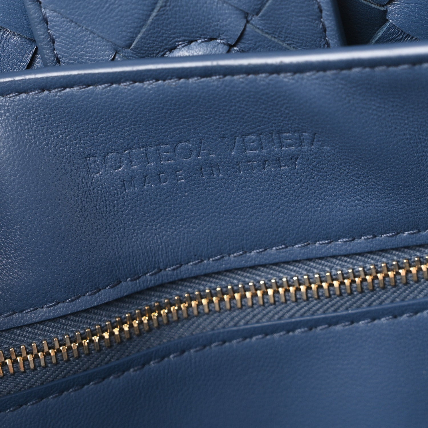 Bottega Veneta Nappa Intrecciato Large Andiamo Shoulder Bag Venezia 6 of 9