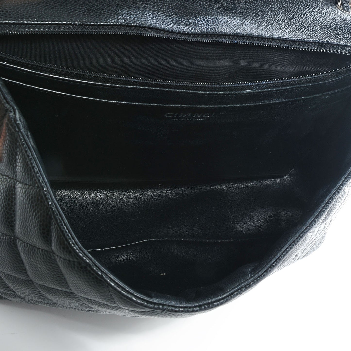 Caviar Maxi Single Flap Black