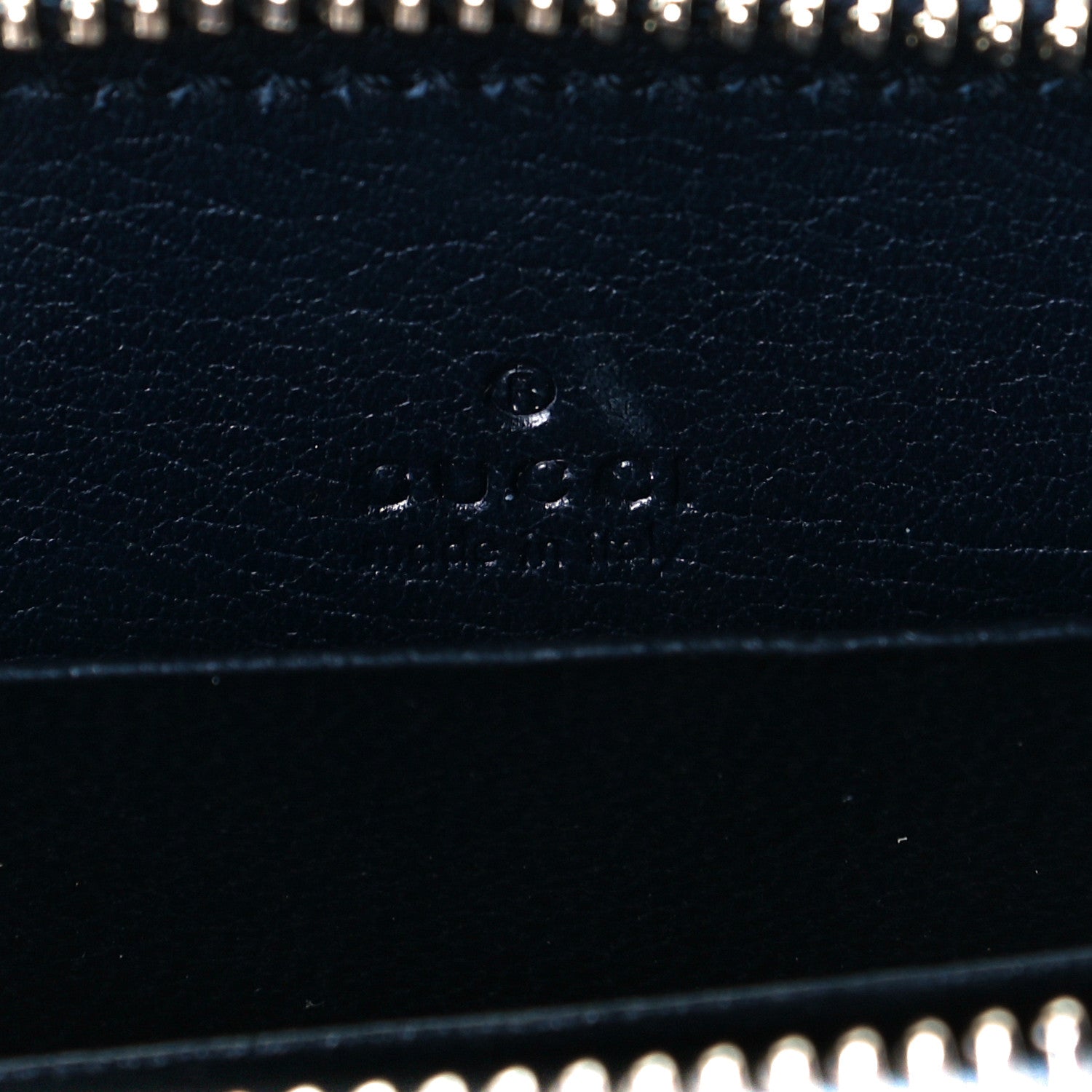 Gucci Crocodile Zip Around Card Case Dark Blue 5 of 7