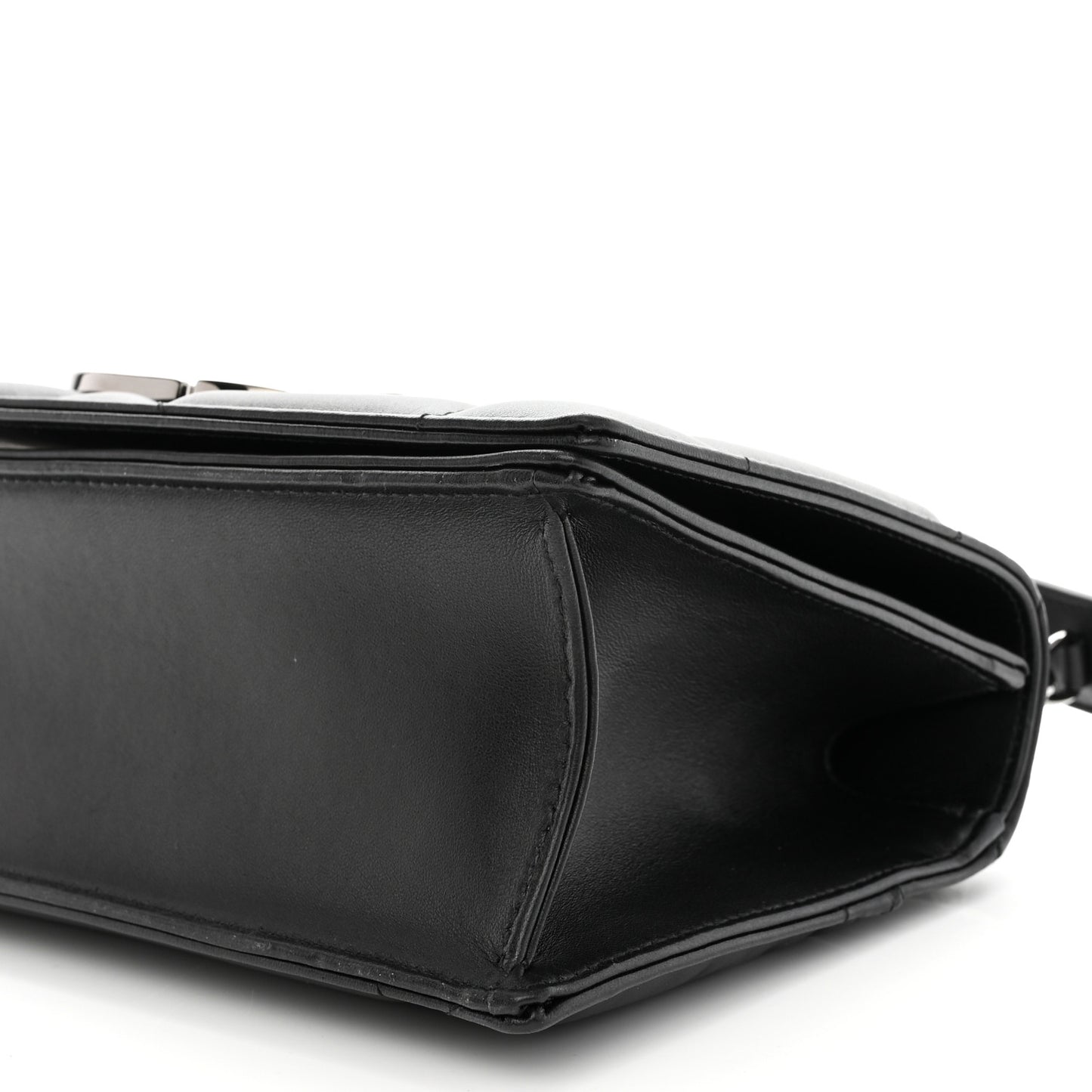 Lambskin Maxi Cannage 30 Montaigne Chain Top Handle Bag Black