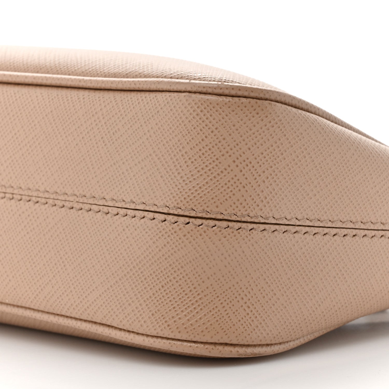 Prada Saffiano Lux Re-Edition 2005 Shoulder Bag Cammeo 8 of 14