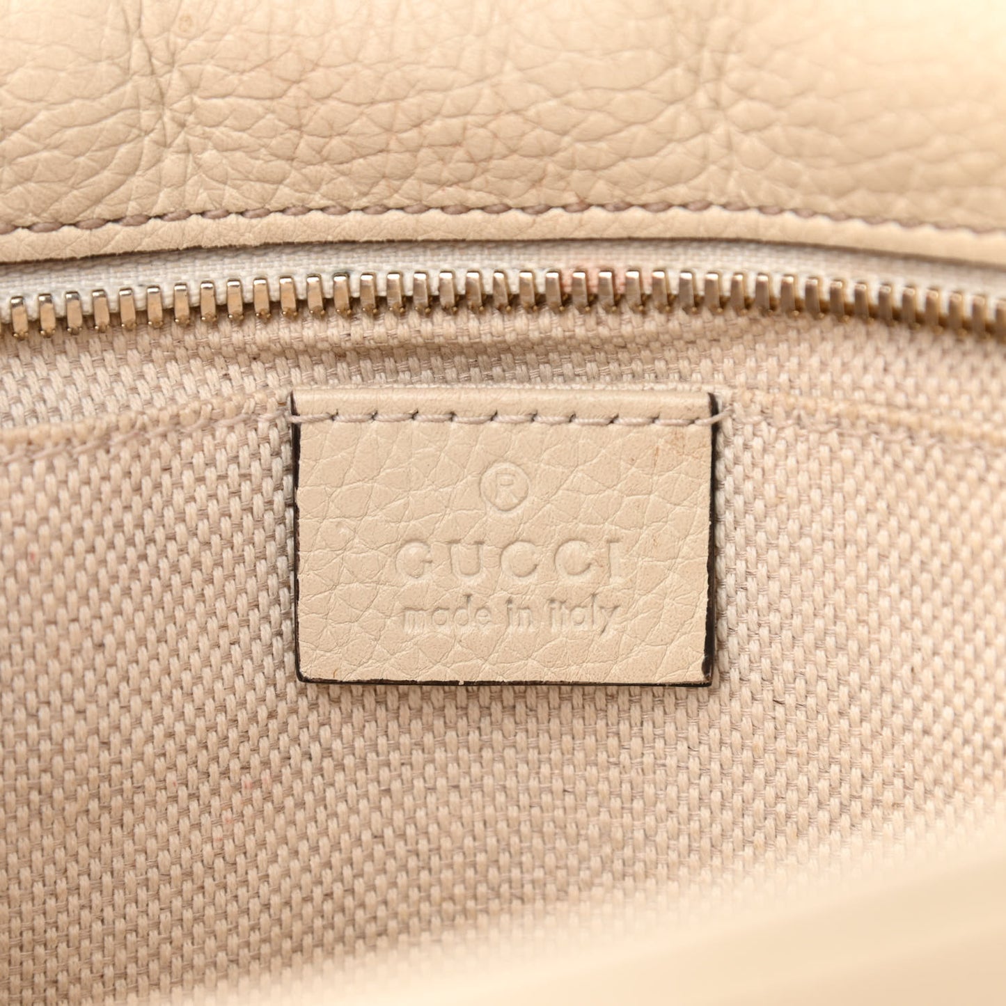 Pebbled Calfskin Small Soho Disco Bag Off White