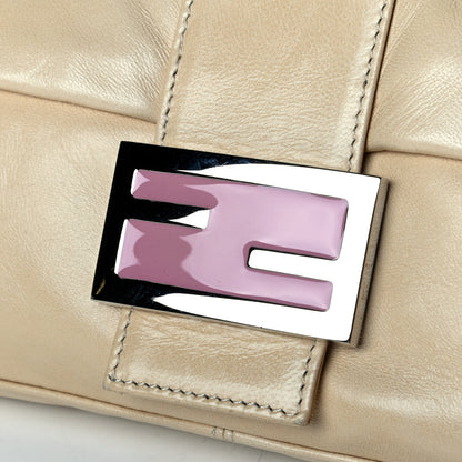 Fendi Calfskin Baguette Beige 5 of 7
