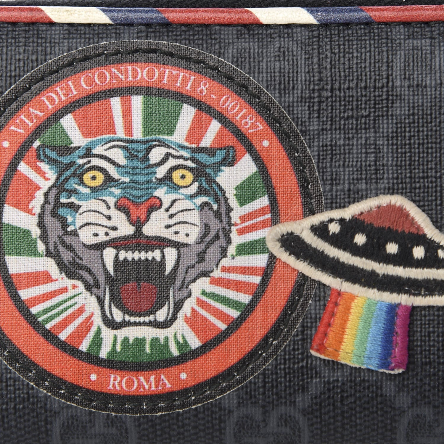 Gucci GG Supreme Monogram Night Courrier Embroidered Zip Around Card Case 6 of 6