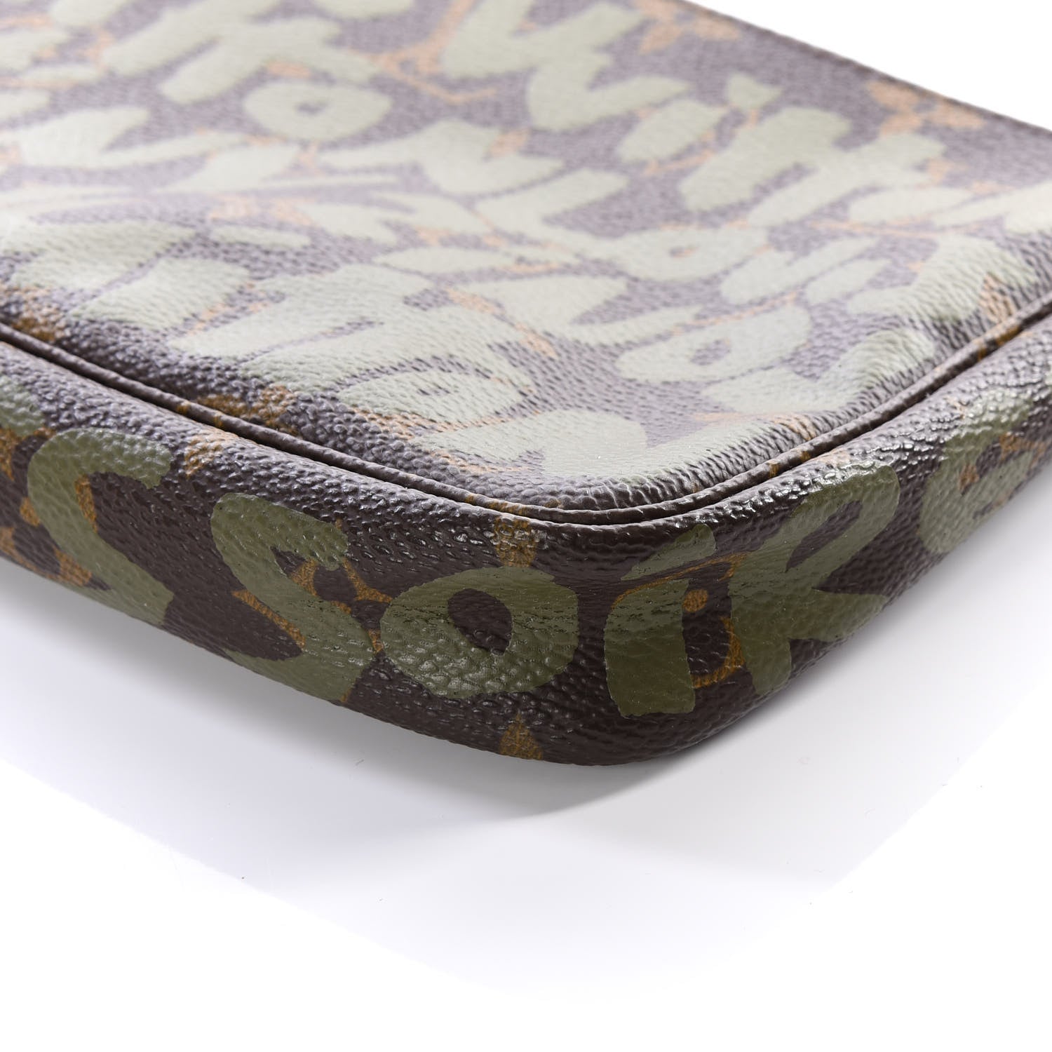 Louis Vuitton Monogram Graffiti Pochette Accessories Kaki 6 of 8