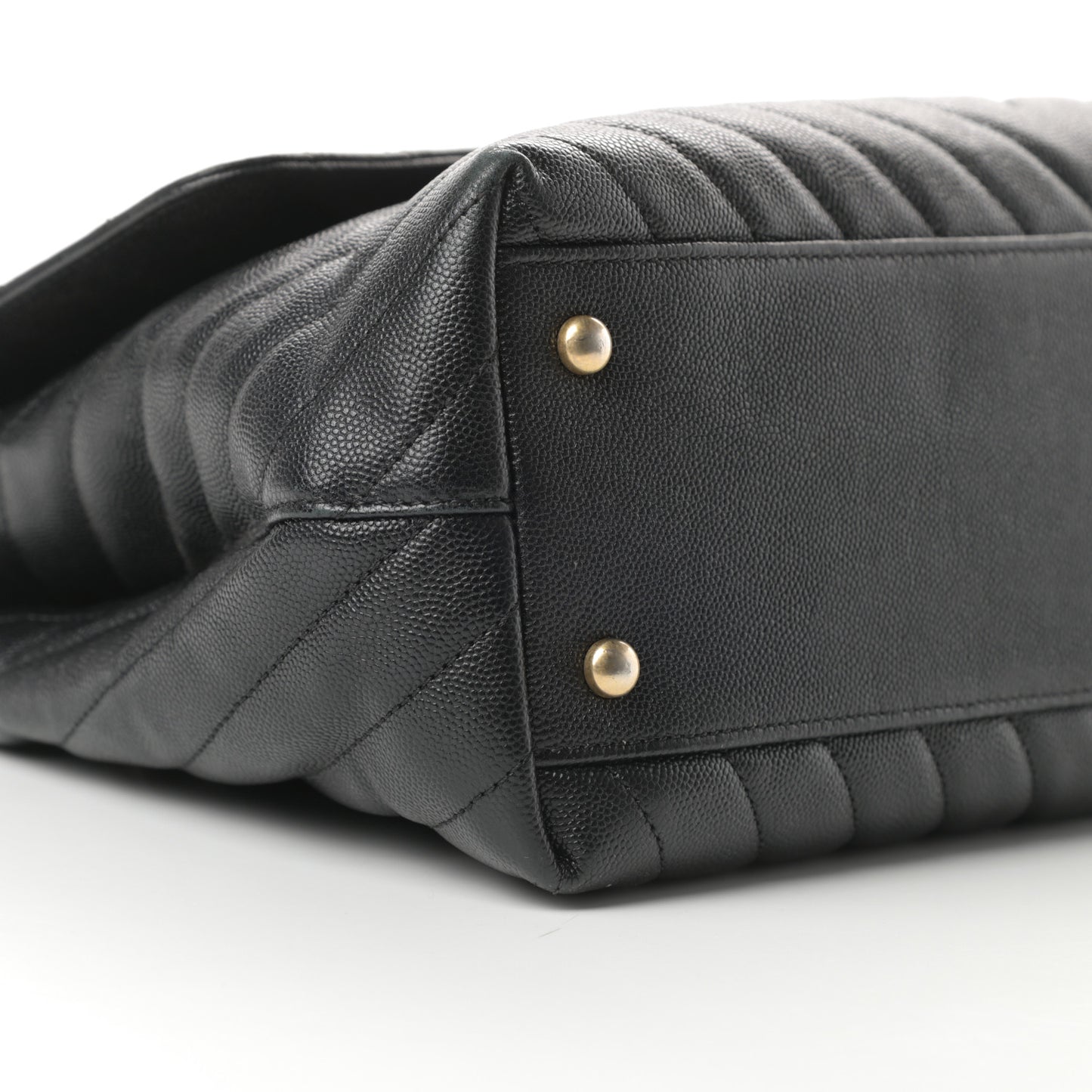 Caviar Chevron Quilted Medium Coco Handle Flap Black