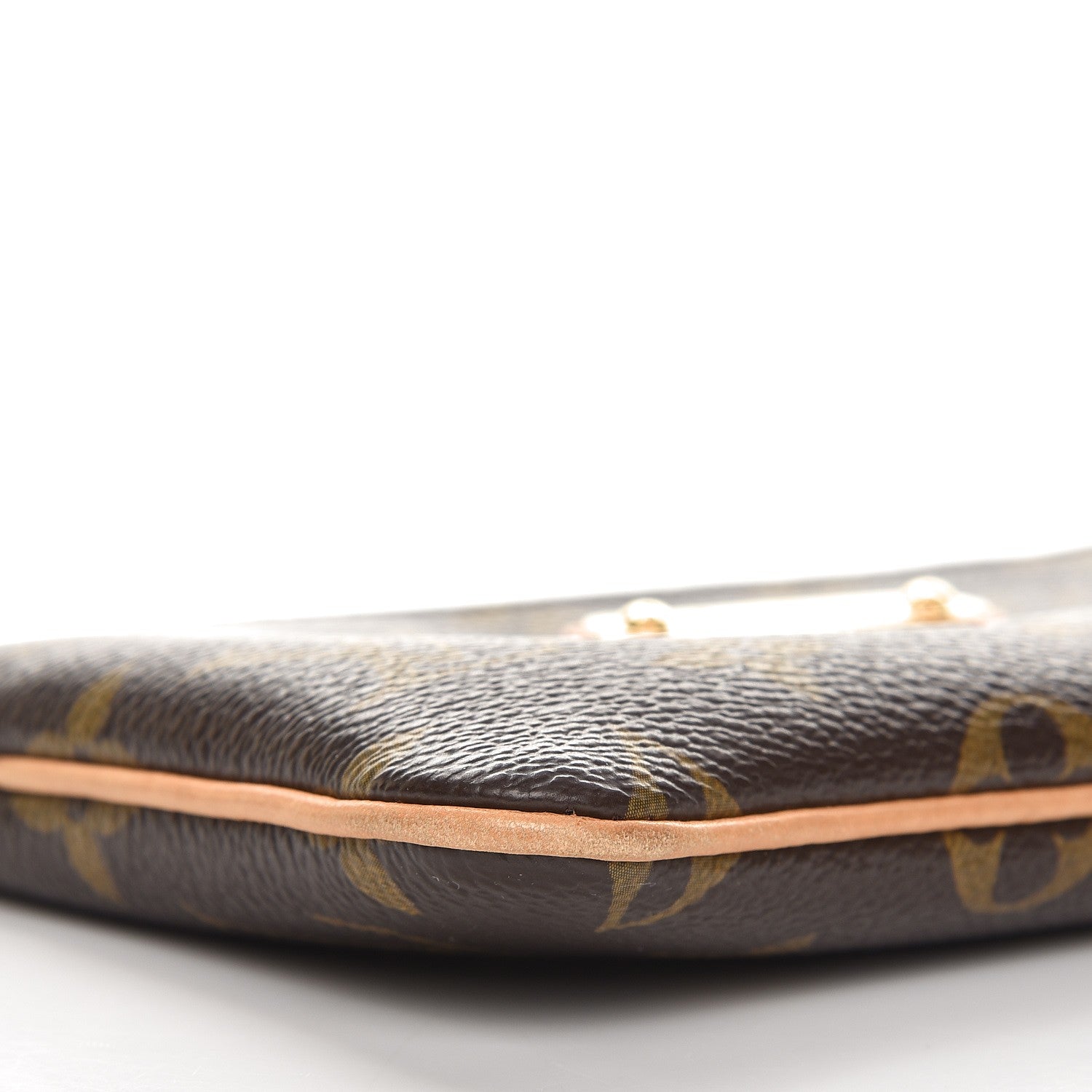 Louis Vuitton Monogram Pochette Milla MM 8 of 9