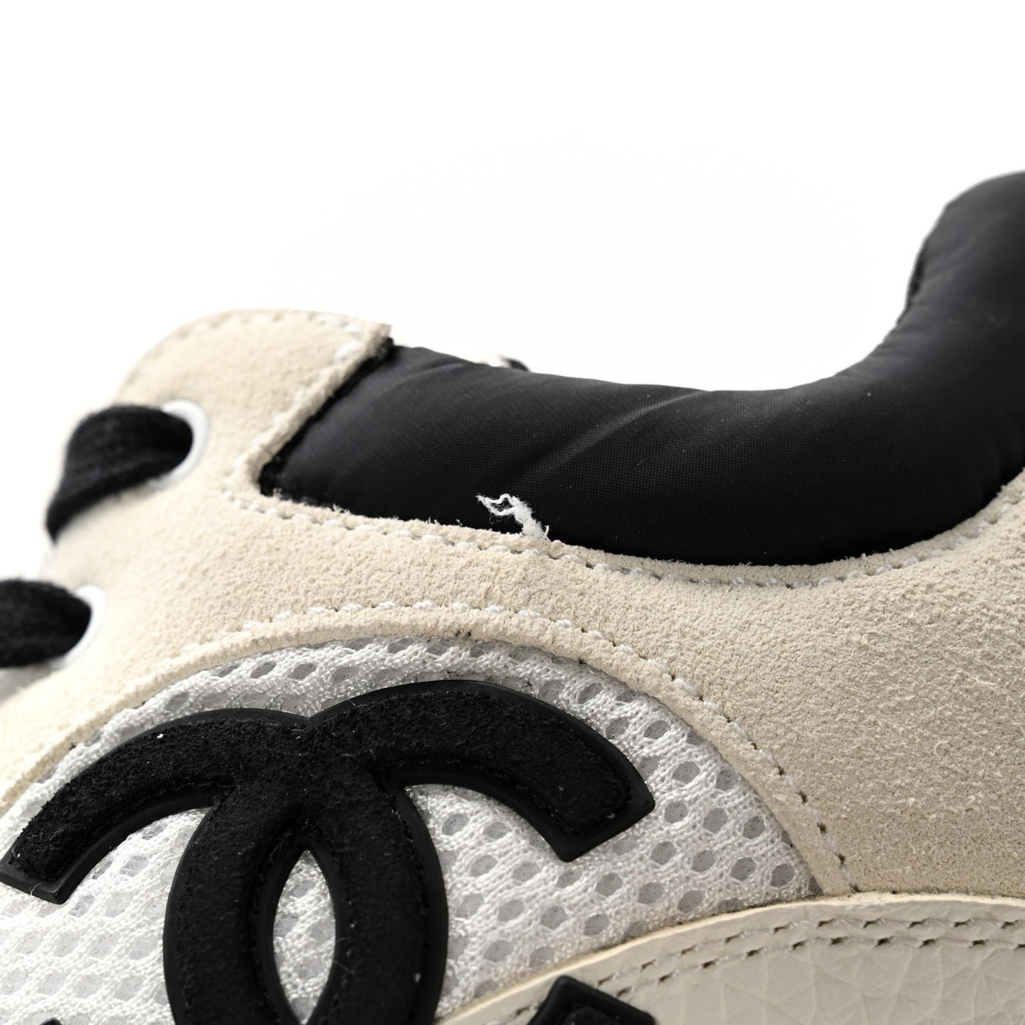 Mesh Suede Grained Calfskin Womens CC Sneakers 37.5 White Black