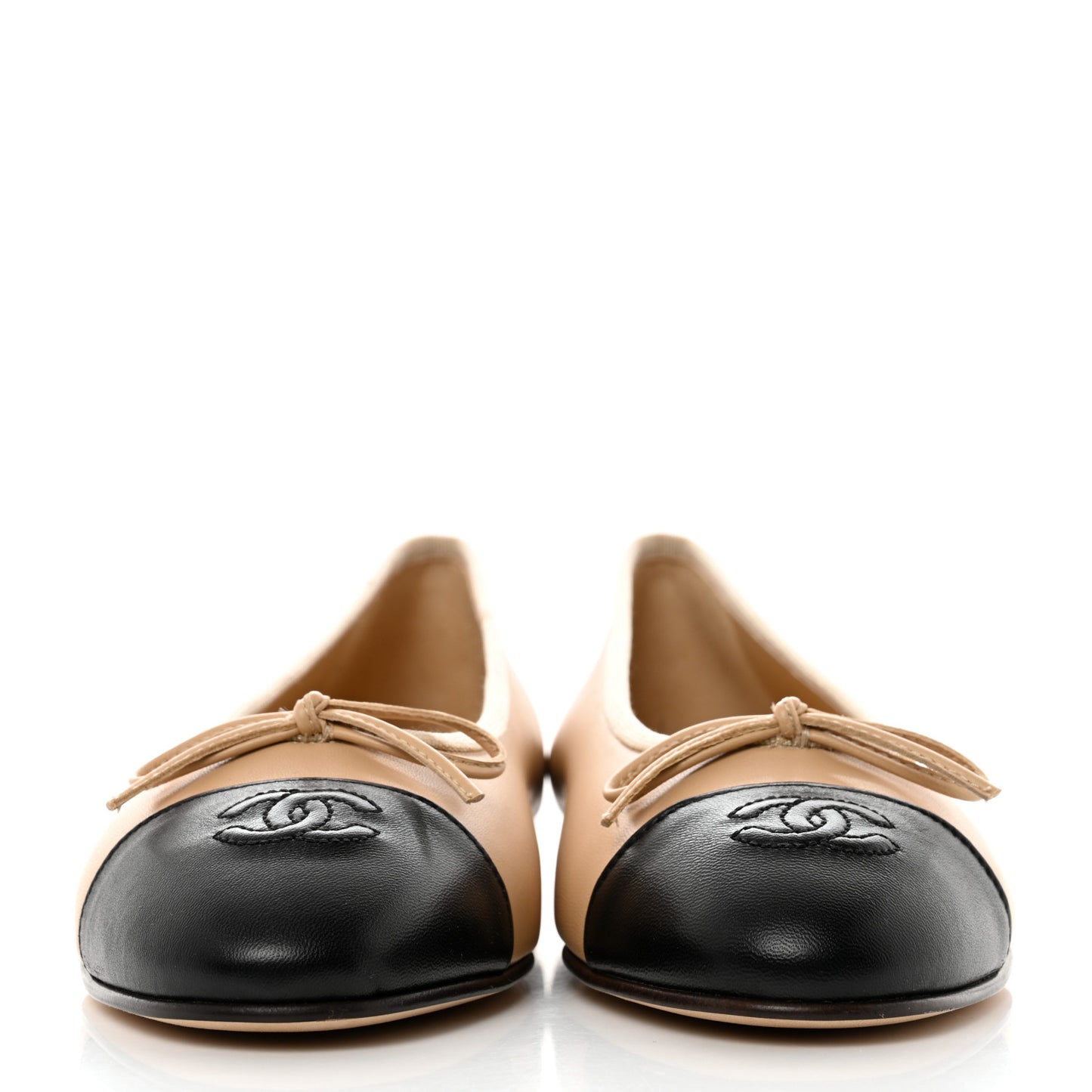 Lambskin Cap Toe CC Ballerina Flats 39 Beige Black