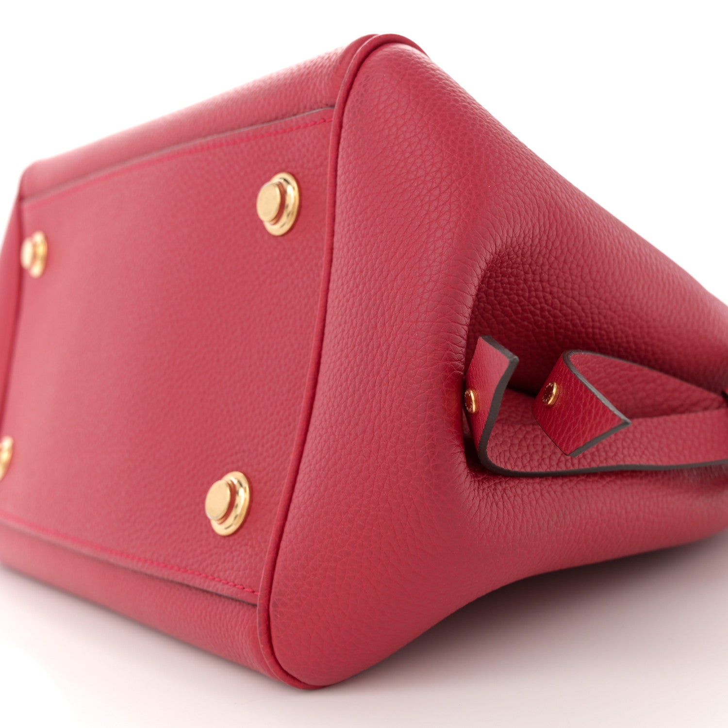 Louis Vuitton Veau Nuage Milla PM Red 9 of 11