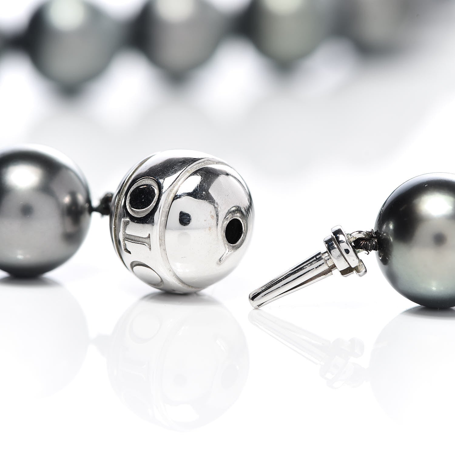 Mikimoto 18K White Gold Black South Sea Cultured Pearl 11-14mm Strand Necklace 18.75" 4 of 10
