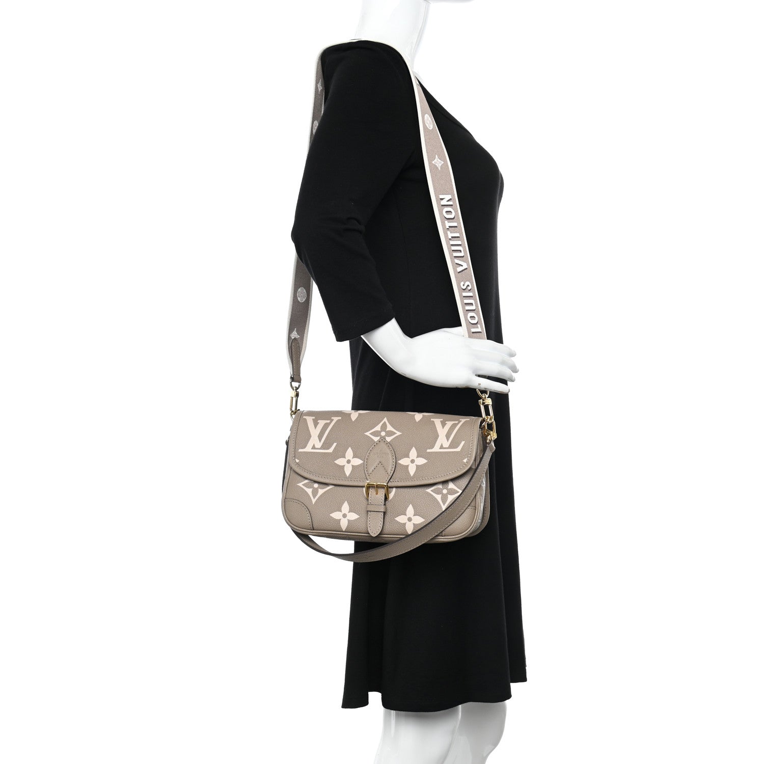 Louis Vuitton Empreinte Monogram Giant Diane Tourterelle Creme 2 of 9