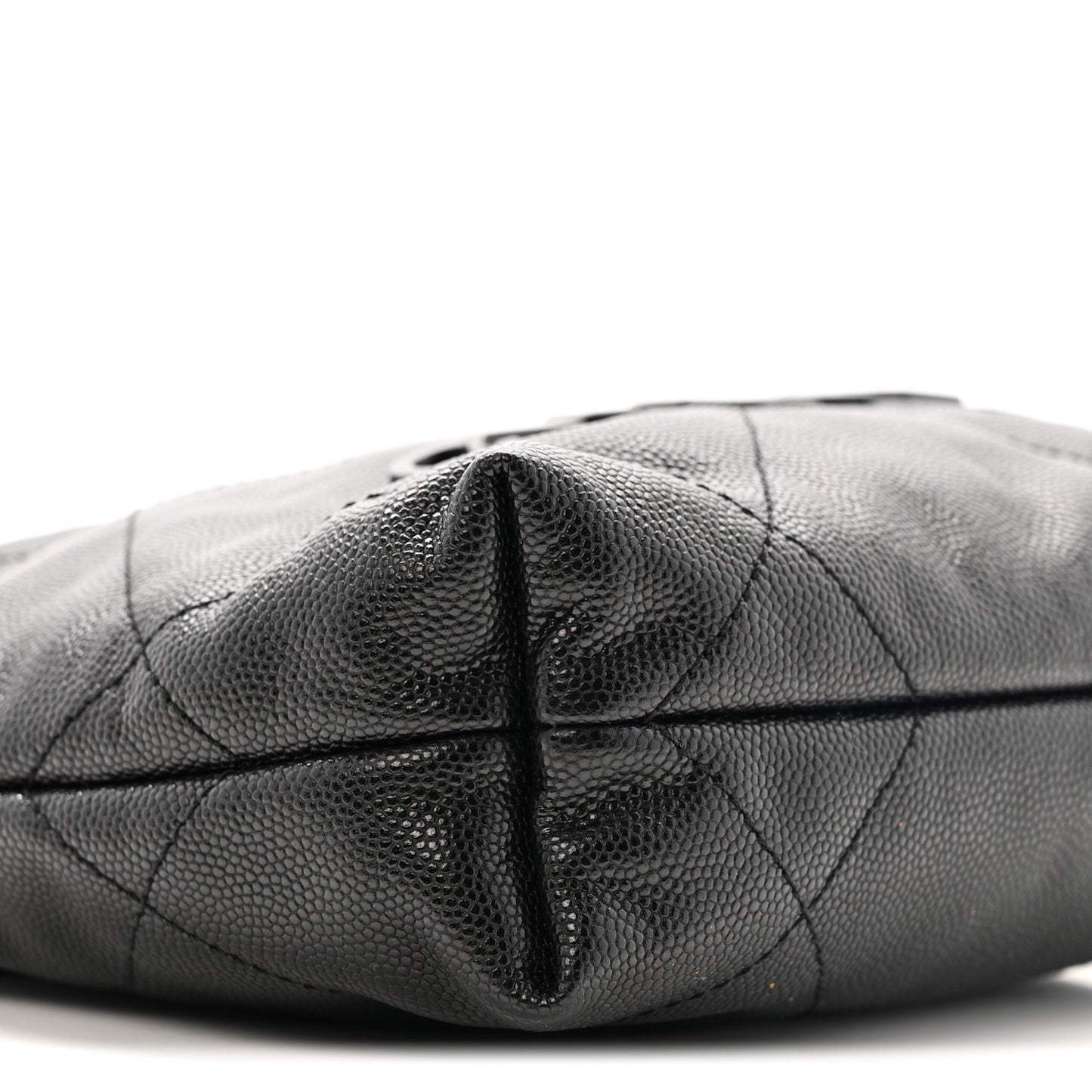 Shiny Calfskin Quilted Mini Chanel 22 So Black