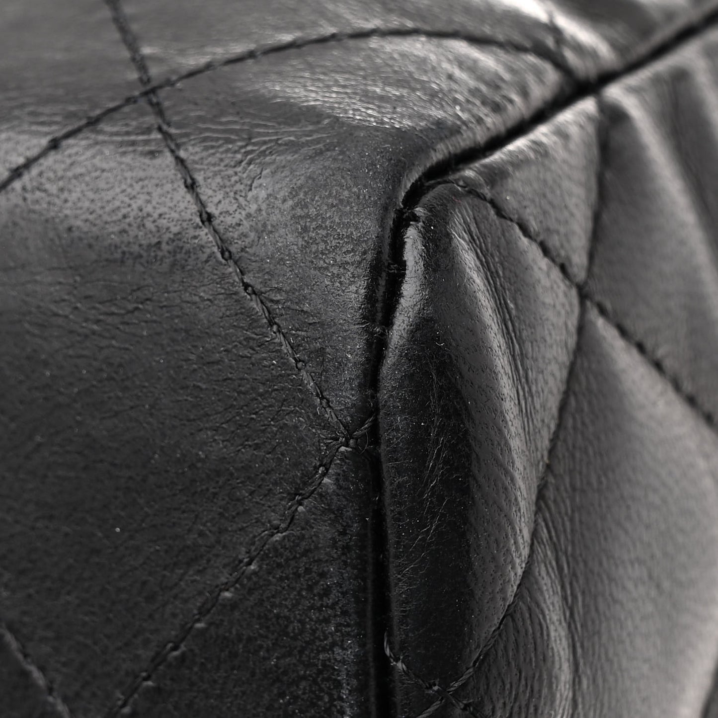 Lambskin Quilted Jumbo Single Flap Black