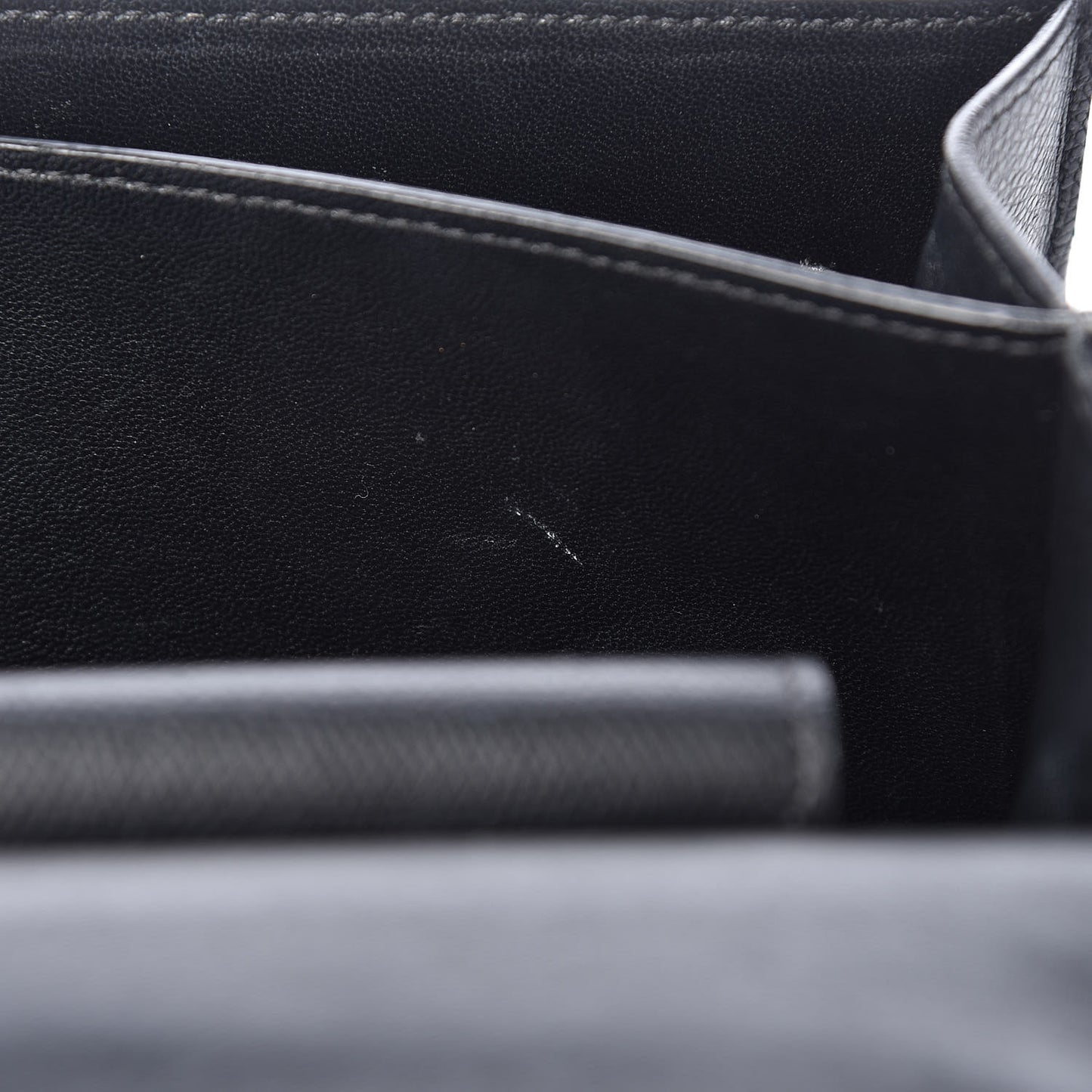 Baby Grained Calfskin Small Case Flap Black