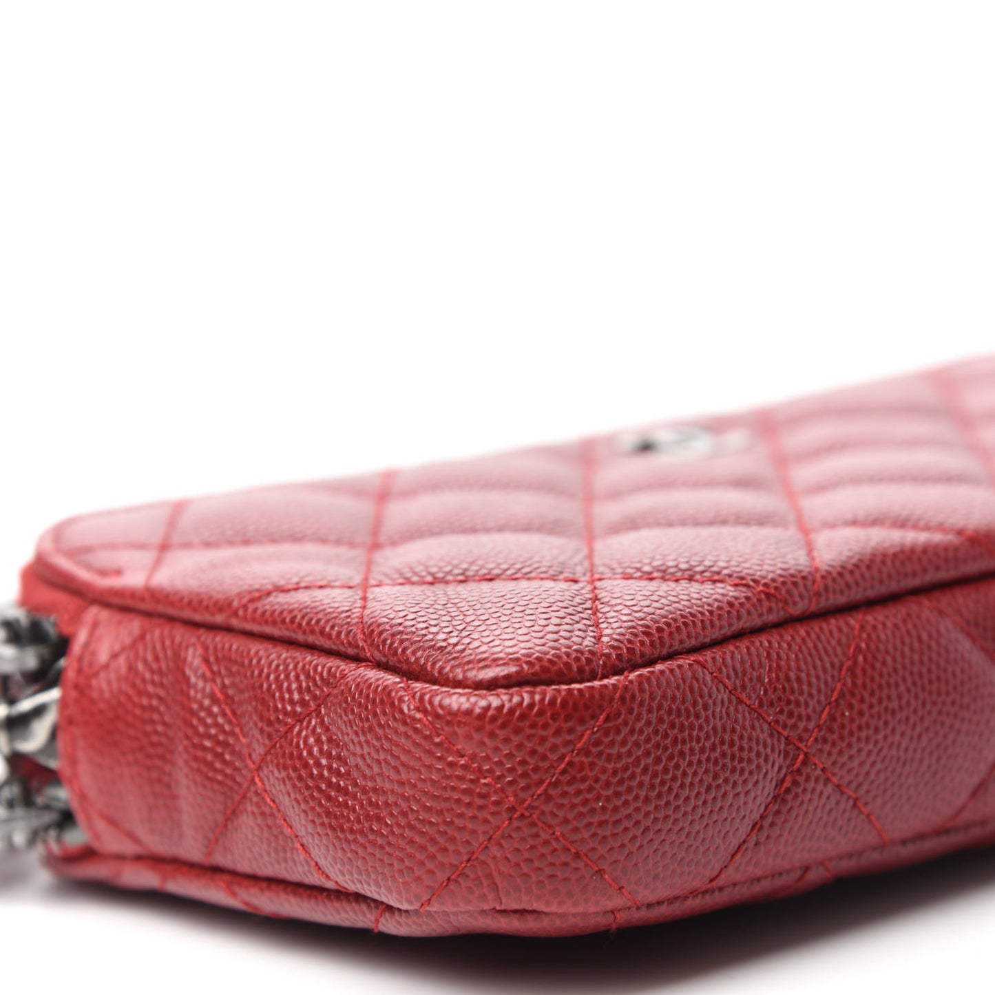 Caviar Quilted Small Clutch With Chain Red