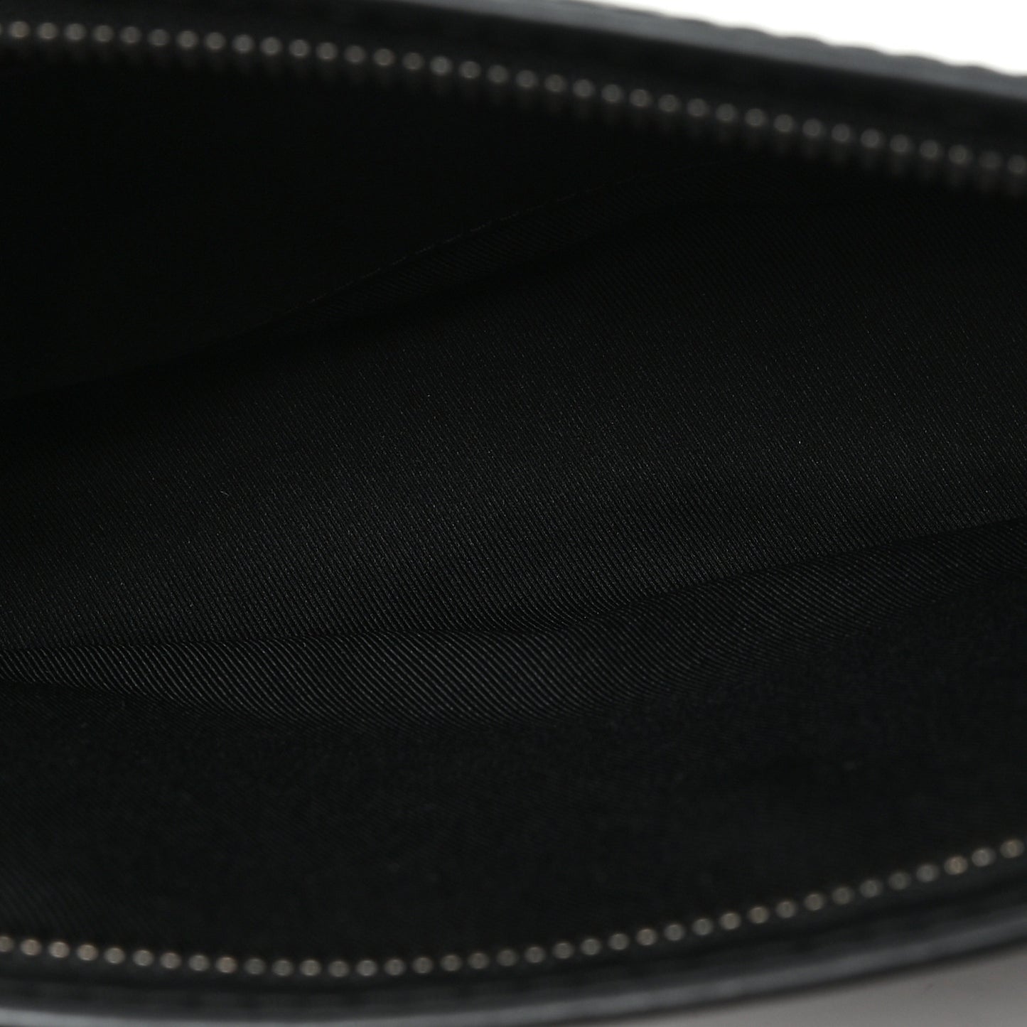 Monogram Eclipse Pochette Voyage MM