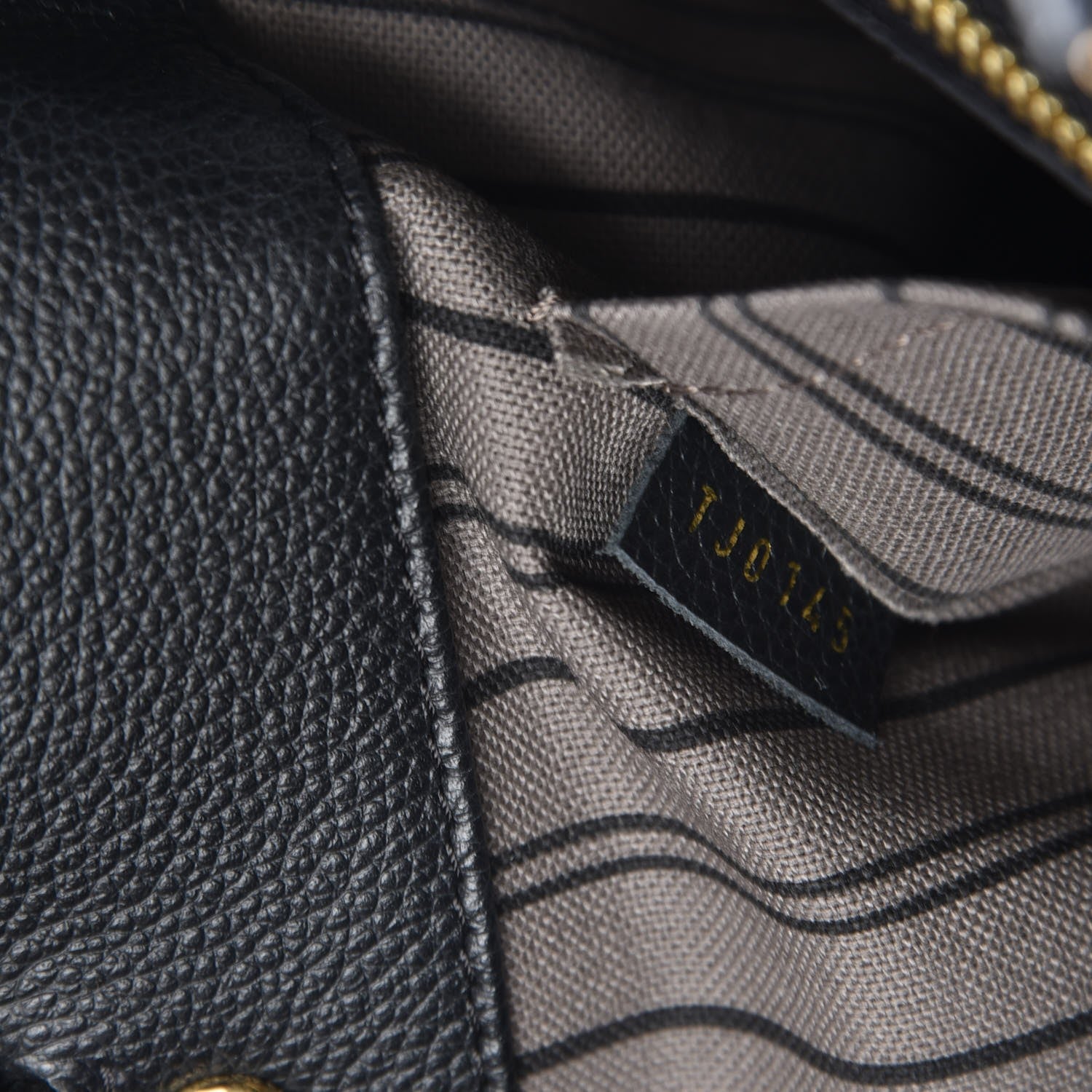 Louis Vuitton Empreinte Montaigne GM Black 8 of 9