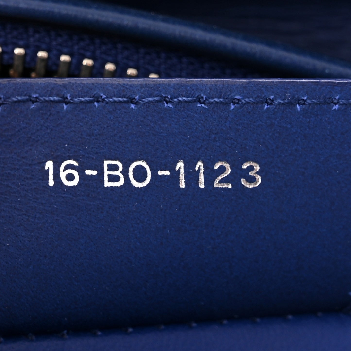 Ultra Matte Calfskin Cannage Medium Lady Dior Blue