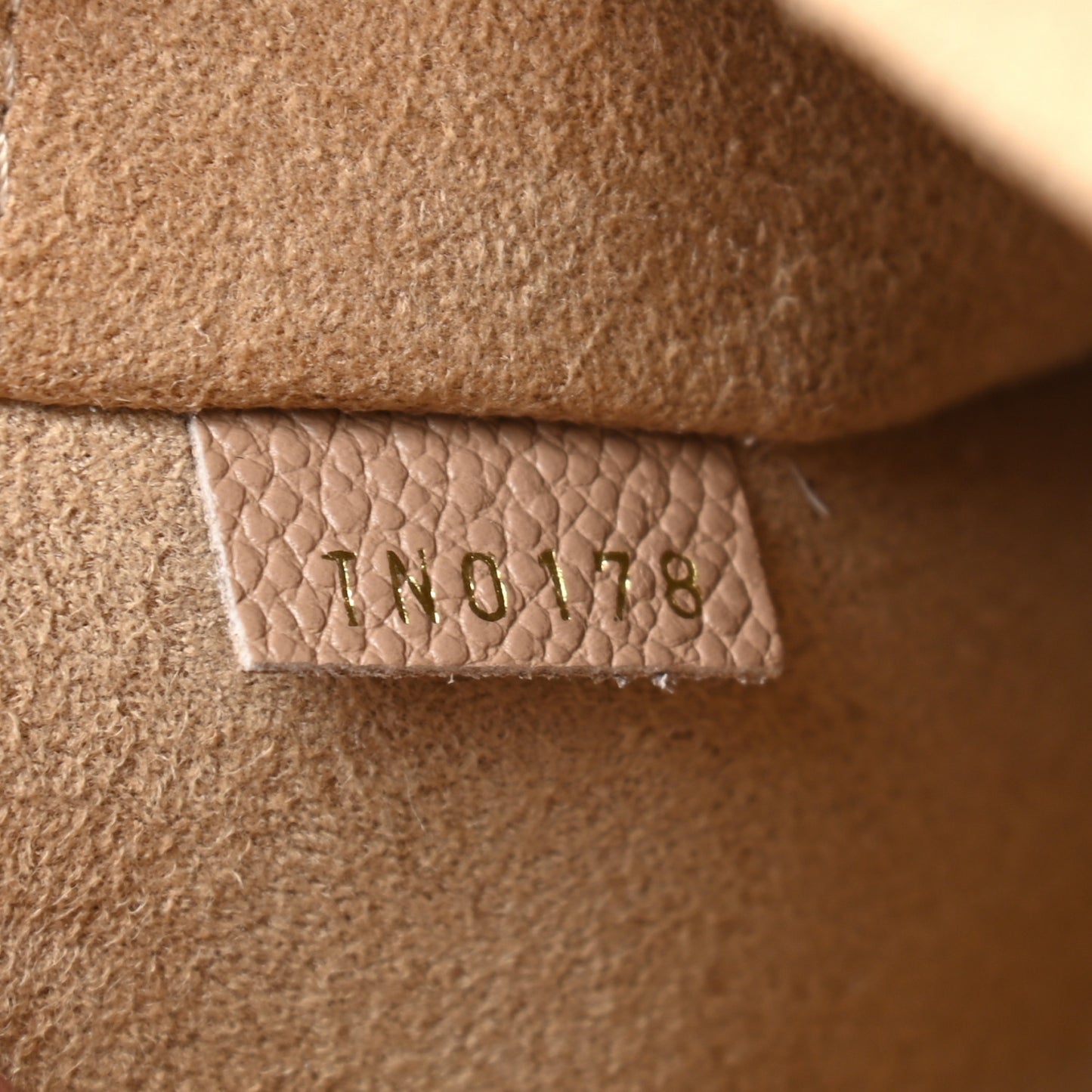 Monogram Daily Pouch Sesame