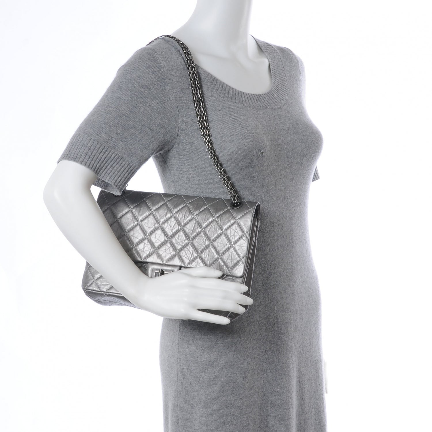 Chanel Aged Calfskin 2.55 Reissue 226 Jumbo Flap Silver 2 of 6