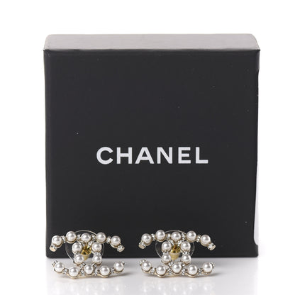 Chanel Pearl Crystal Nefertiti CC Earrings Gold 5 of 5