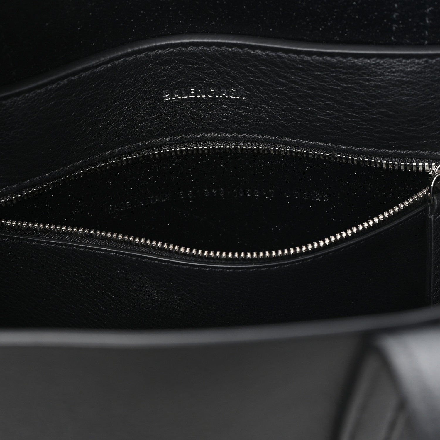 Balenciaga Calfskin XS Everyday Tote Black 6 of 9