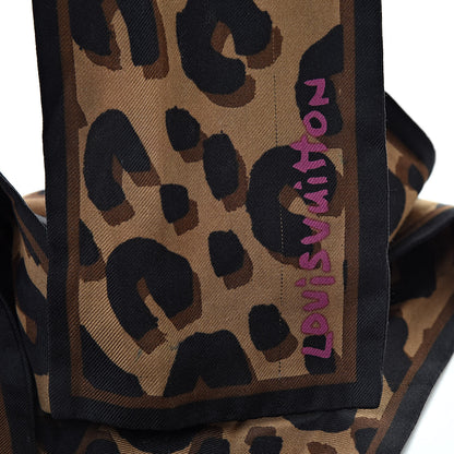 Louis Vuitton Silk Leopard Bandeau Scarf Marron 7 of 7
