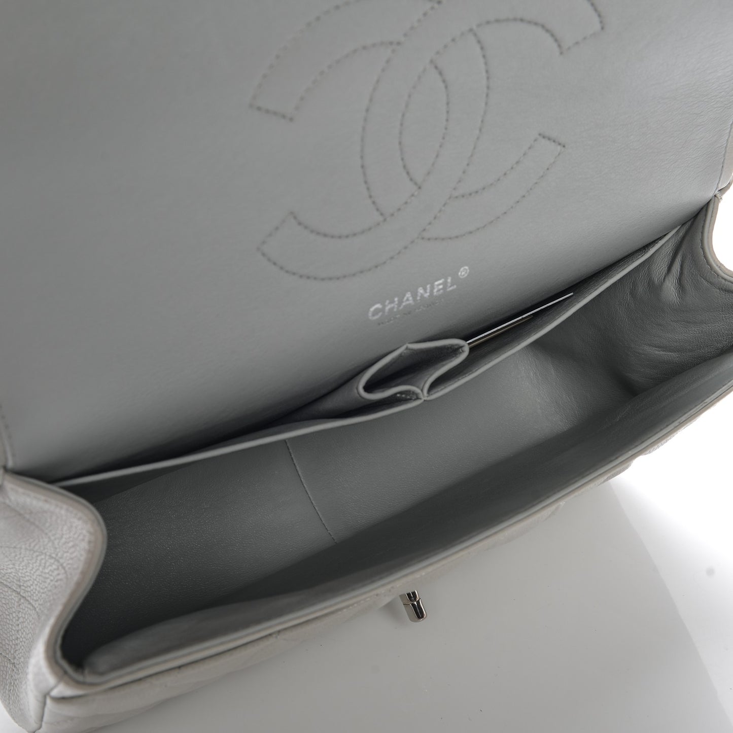 Caviar Quilted Jumbo Double Flap Light Grey