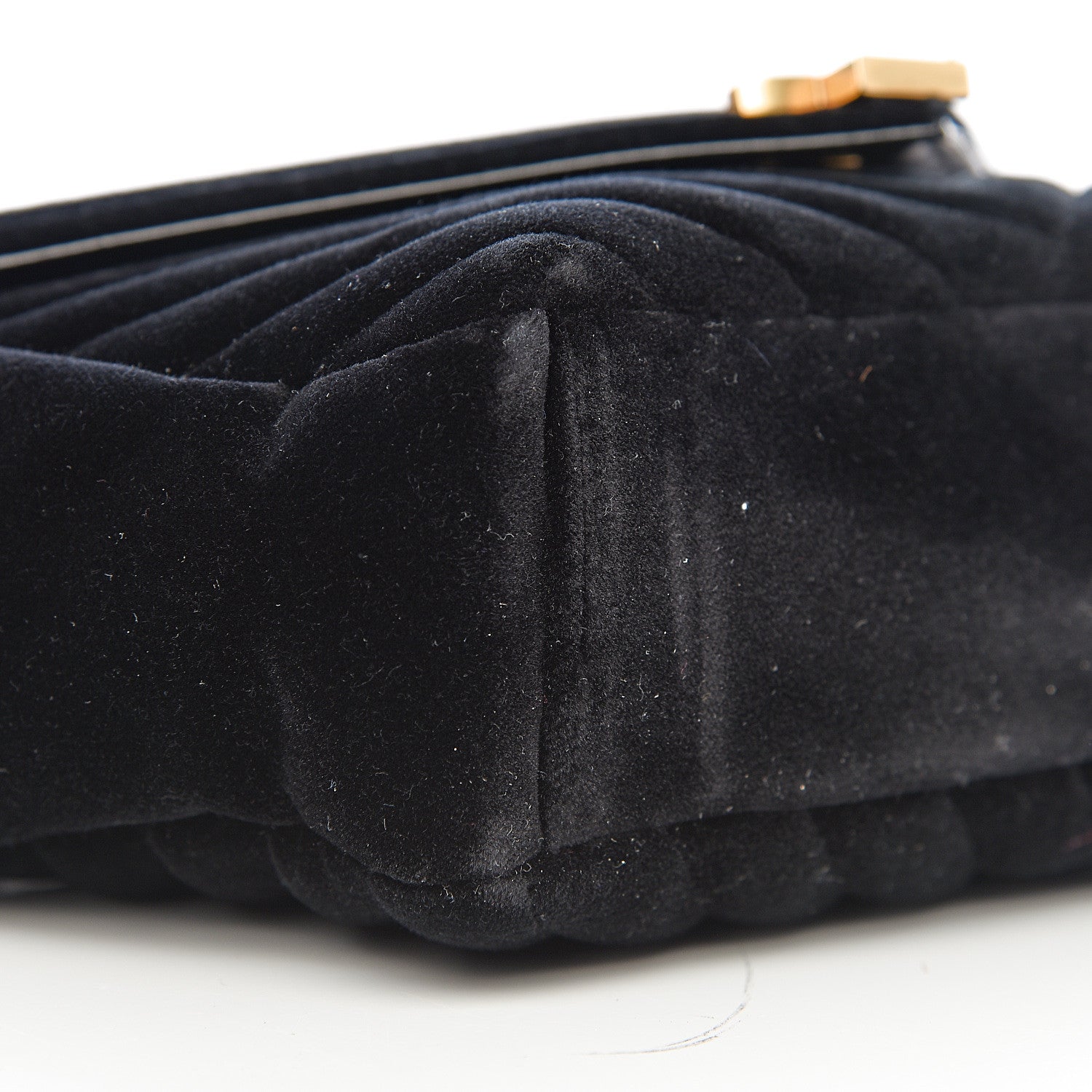 Saint Laurent Velvet Matelasse Chevron Medium Monogram Chain Bag Black 7 of 9