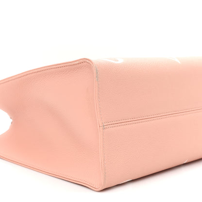Louis Vuitton Empreinte Monogram Giant Onthego MM Rose Trianon Crème 8 of 9