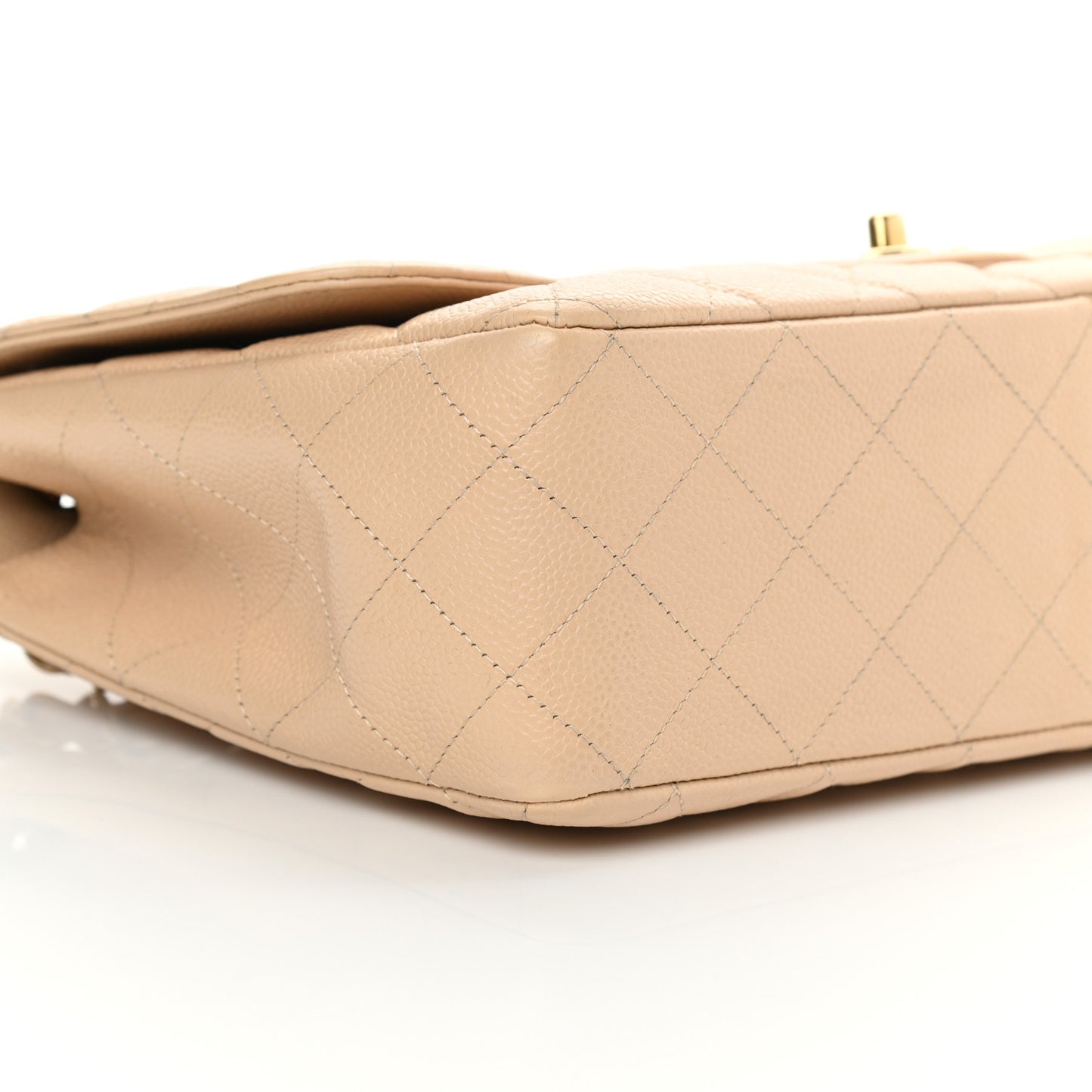 Caviar Quilted Jumbo Single Flap Beige