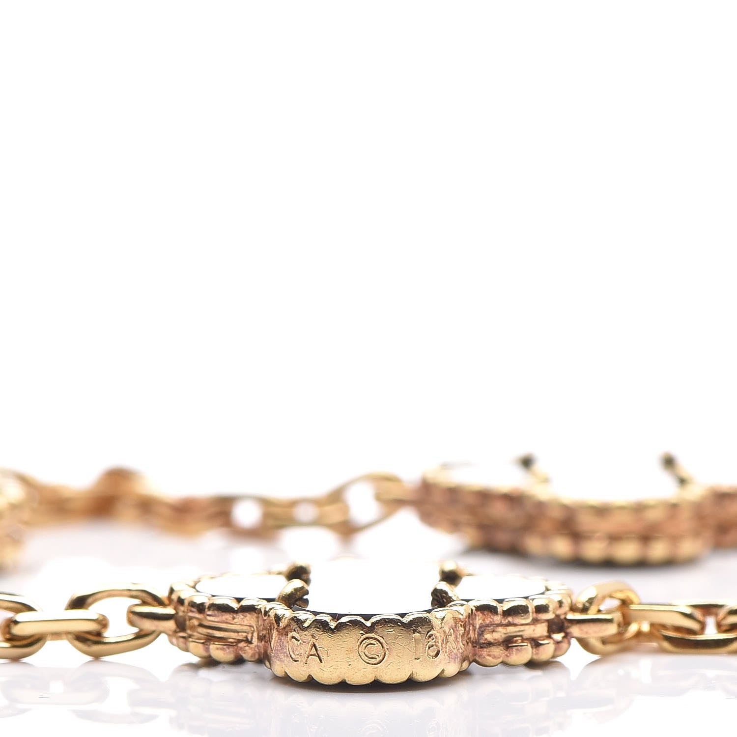 Van Cleef & Arpels 18K Yellow Gold Black Onyx 5 Motifs Vintage Alhambra Bracelet 4 of 5