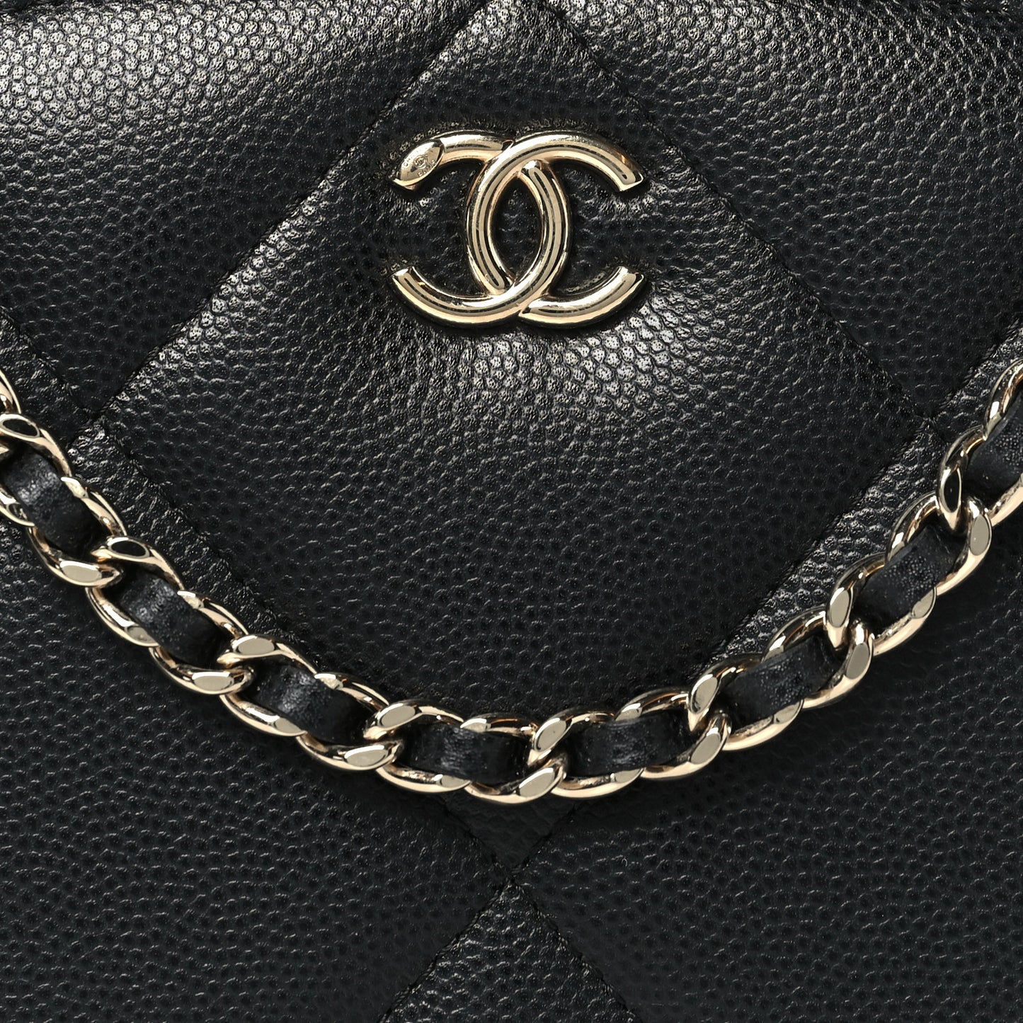 Grained Calfskin Quilted Top Handle Chain Clutch Black