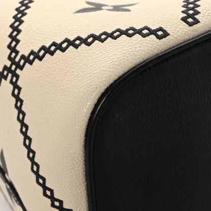 Louis Vuitton Empreinte Monogram Giant Broderies Neonoe MM Cream Black 13 of 13