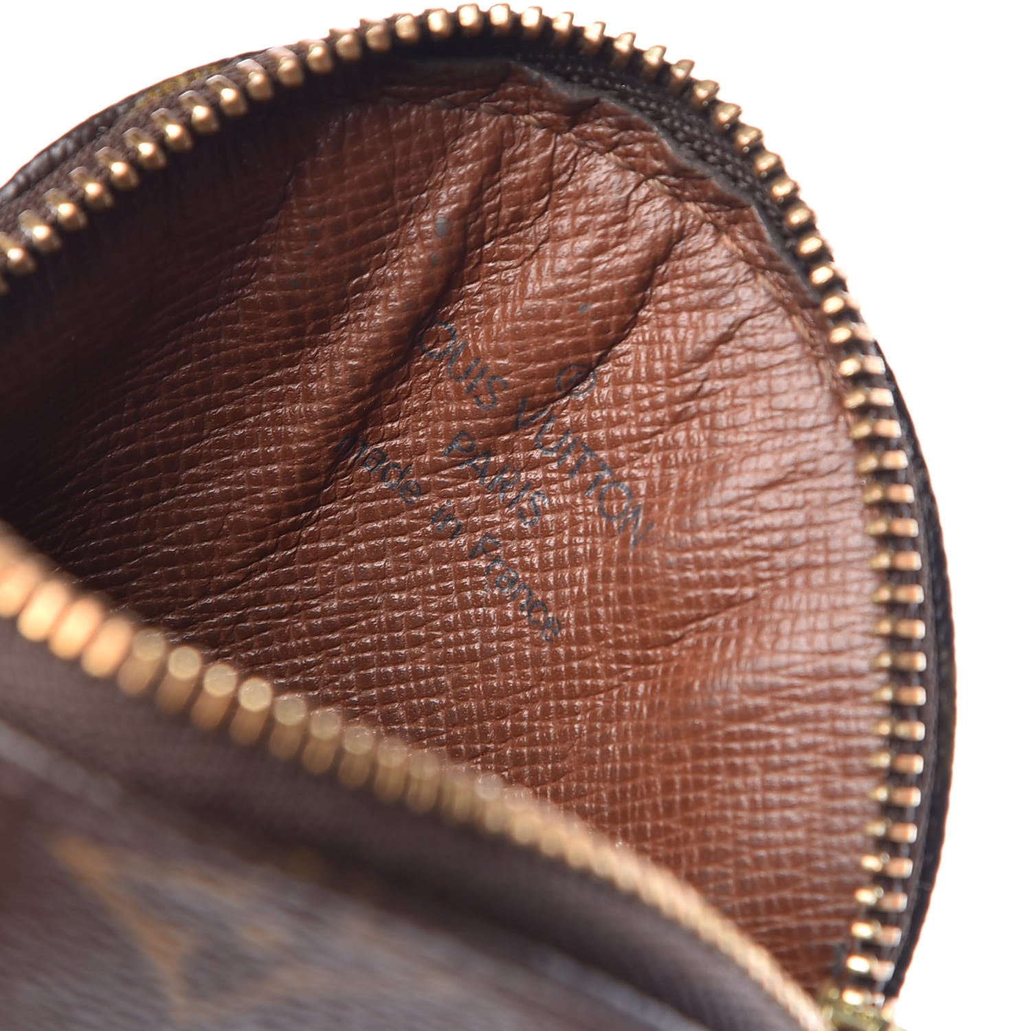 Louis Vuitton Monogram Round Coin Purse 6 of 7