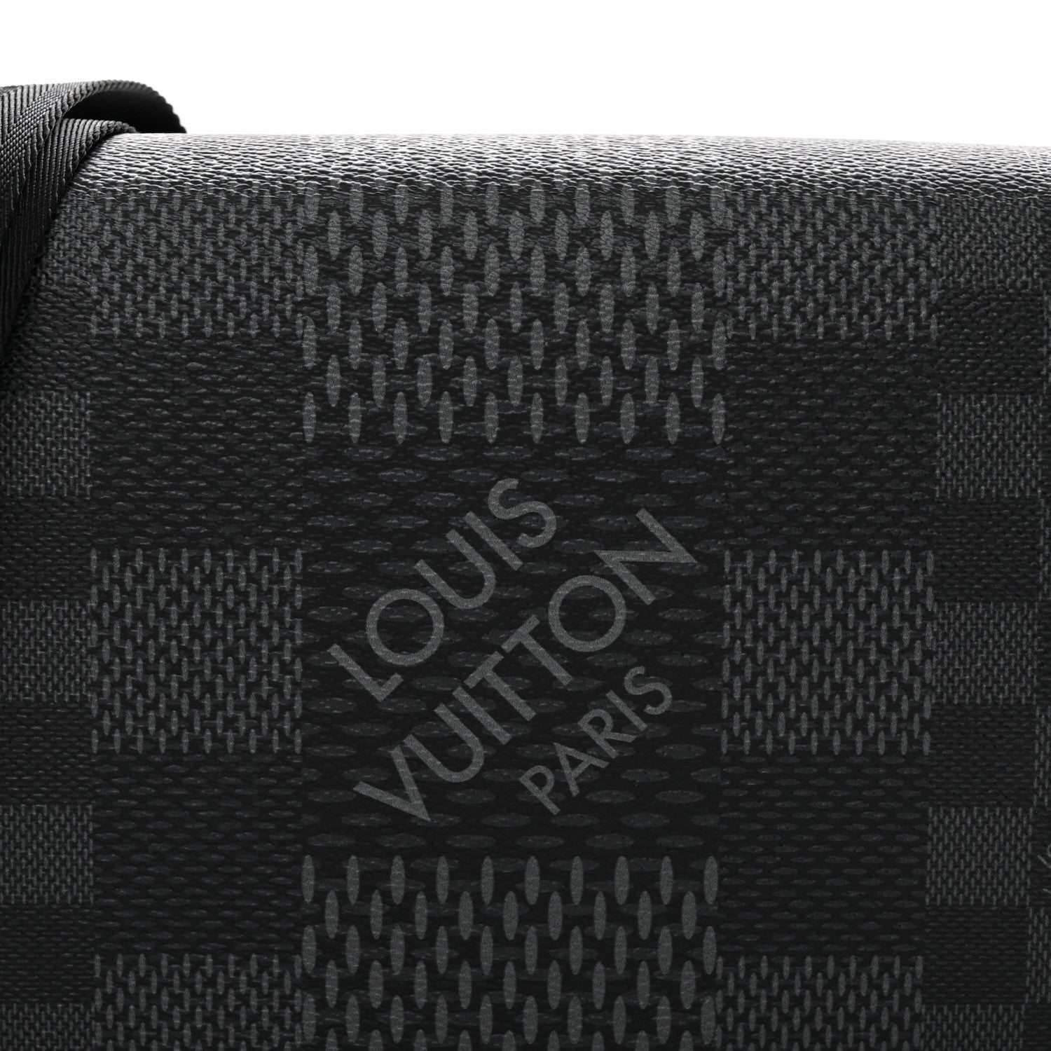 Louis Vuitton Damier Graphite 3D Studio Messenger 7 of 9
