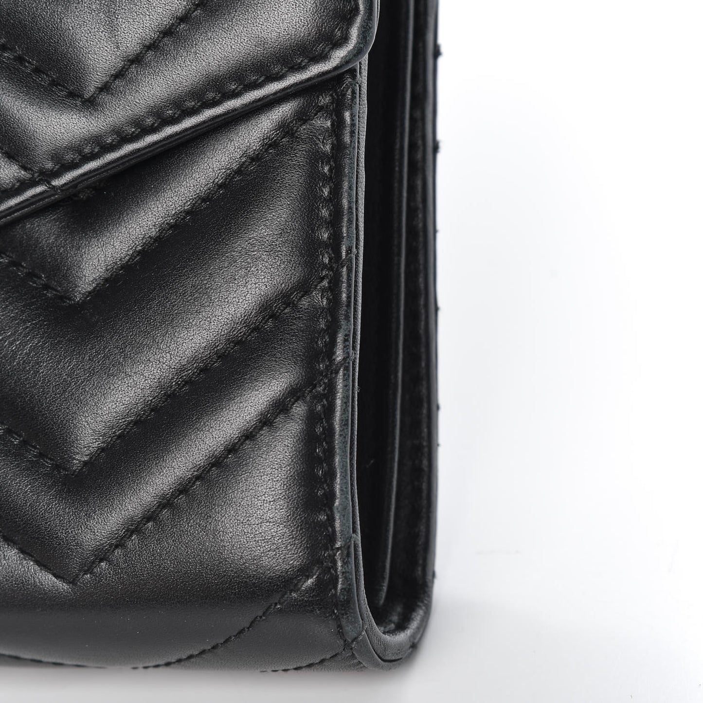 Calfskin Matelasse GG Marmont Chain Wallet Black