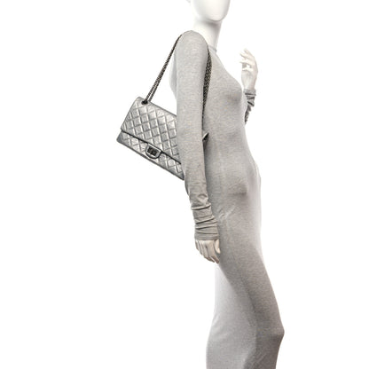 Chanel Metallic Aged Calfskin Quilted 2.55 Reissue 226 Flap Silver 2 of 10