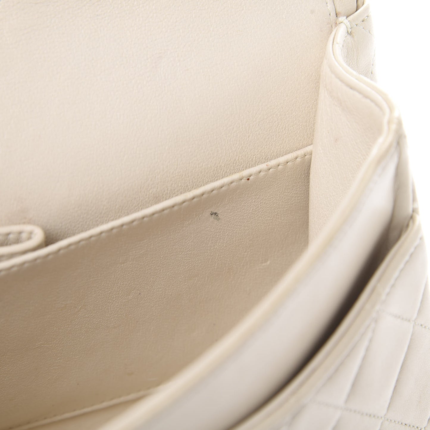 Lambskin Quilted Medium Double Flap Beige