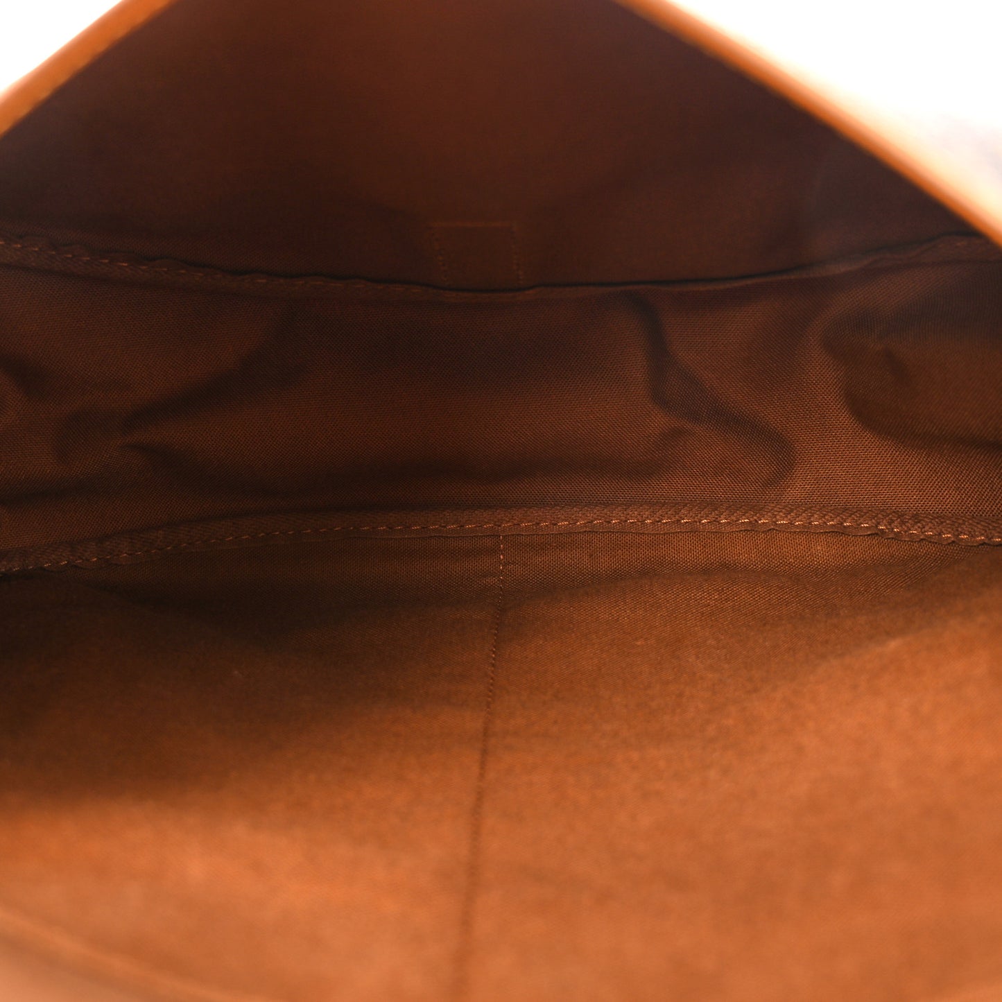 Monogram Saumur 35