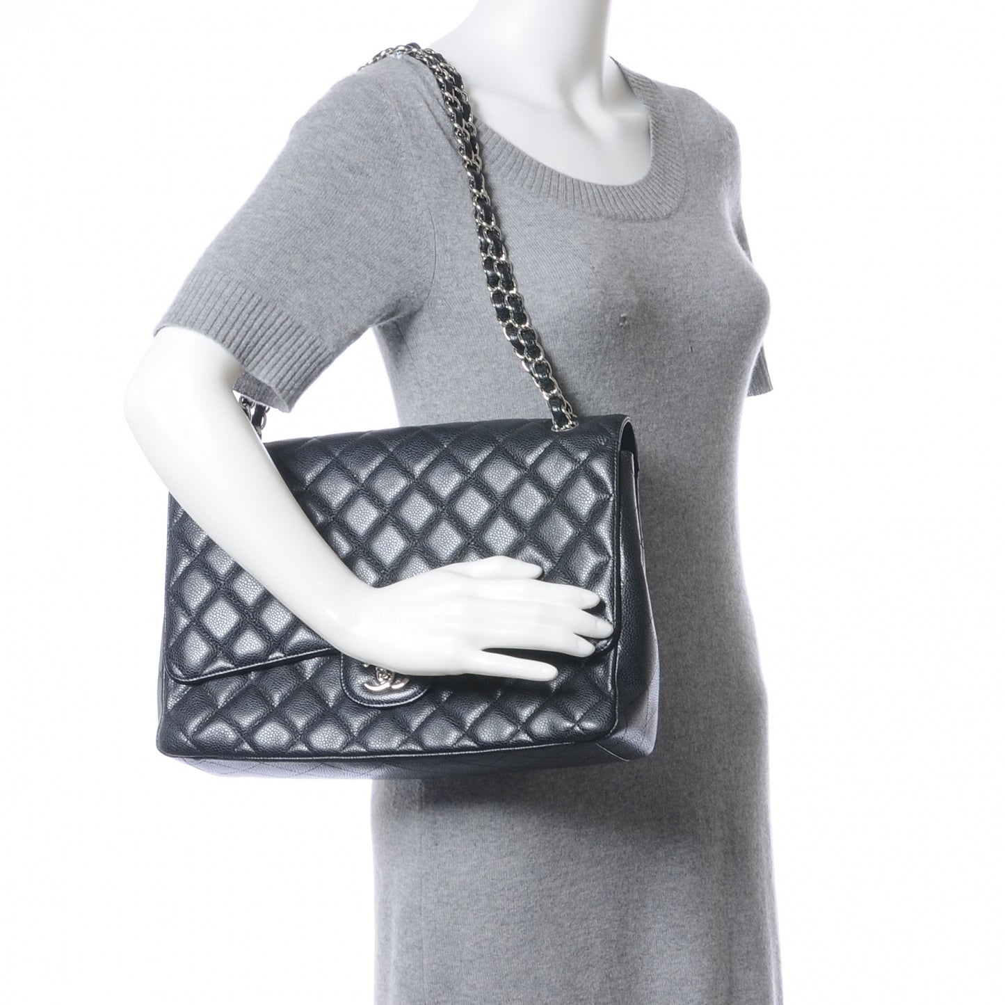 Caviar Maxi Single Flap Black