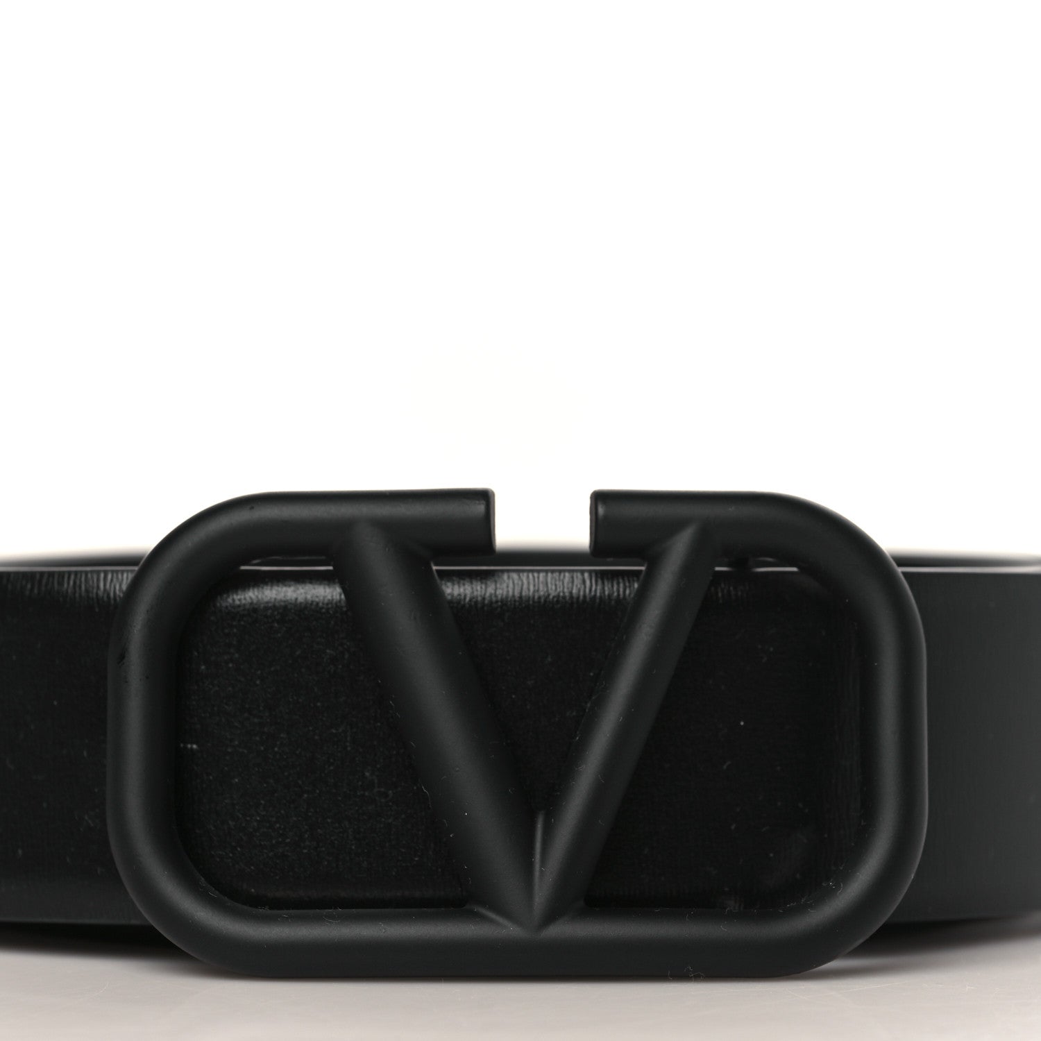 Valentino Garavani Glossy Calfskin Monochrome Mens VLogo 40mm Belt 90 36 Black 2 of 7