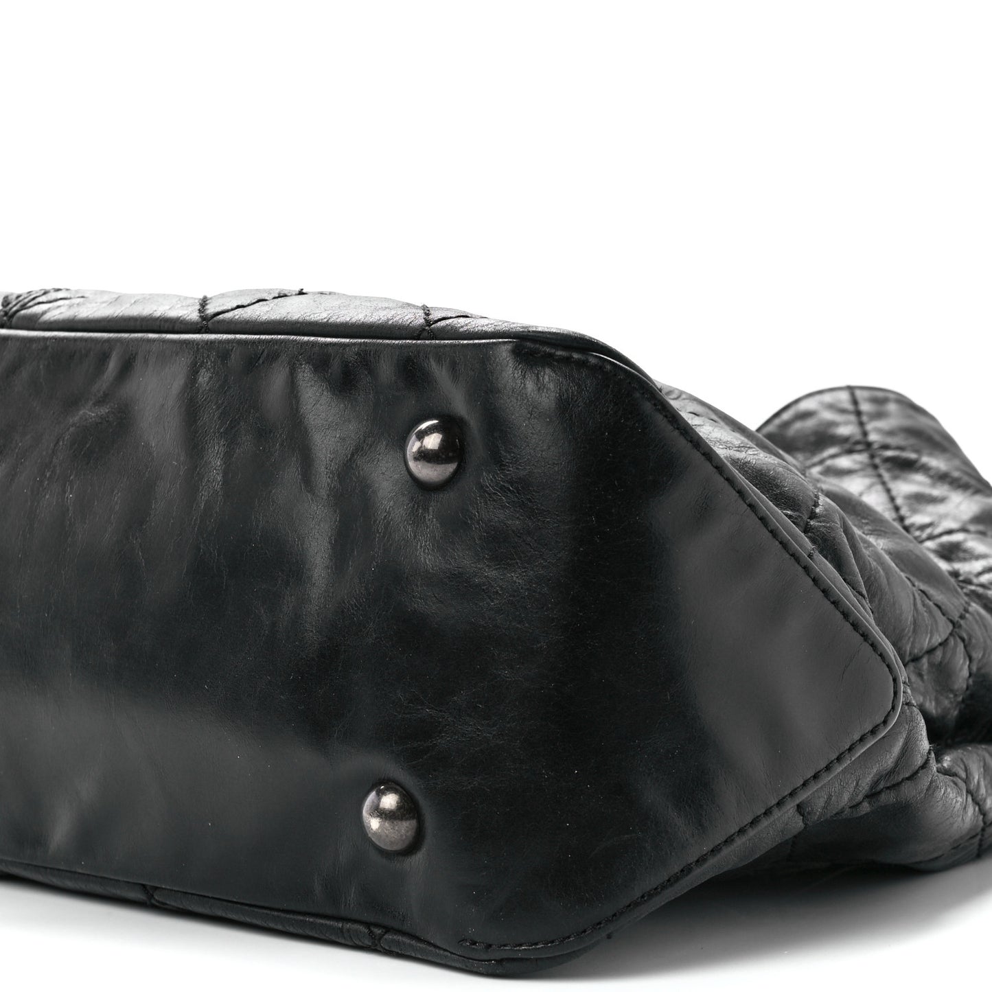 Aged Calfskin Quilted Coco Supple Hobo Black