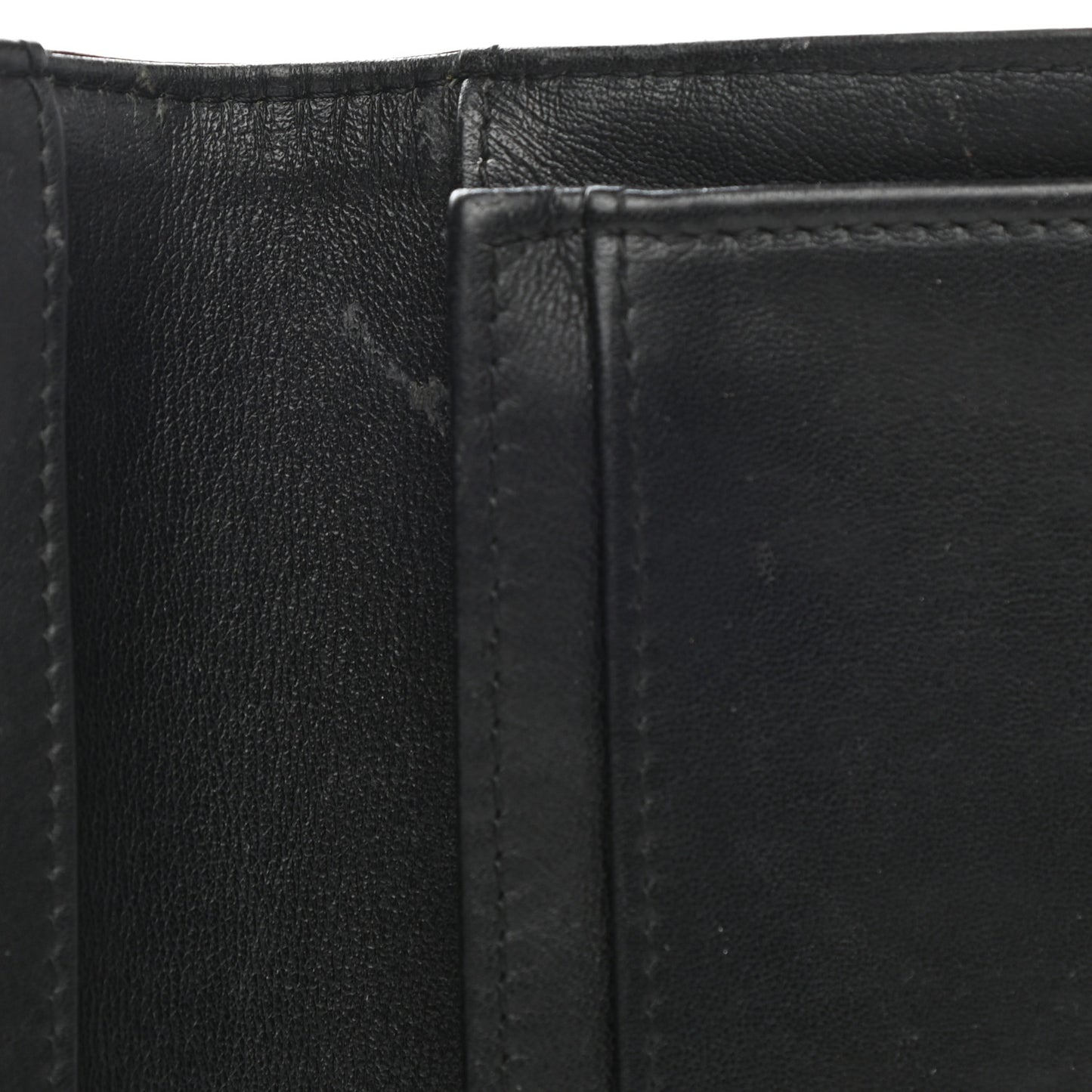 Patent Camellia Embossed Yen Wallet Black