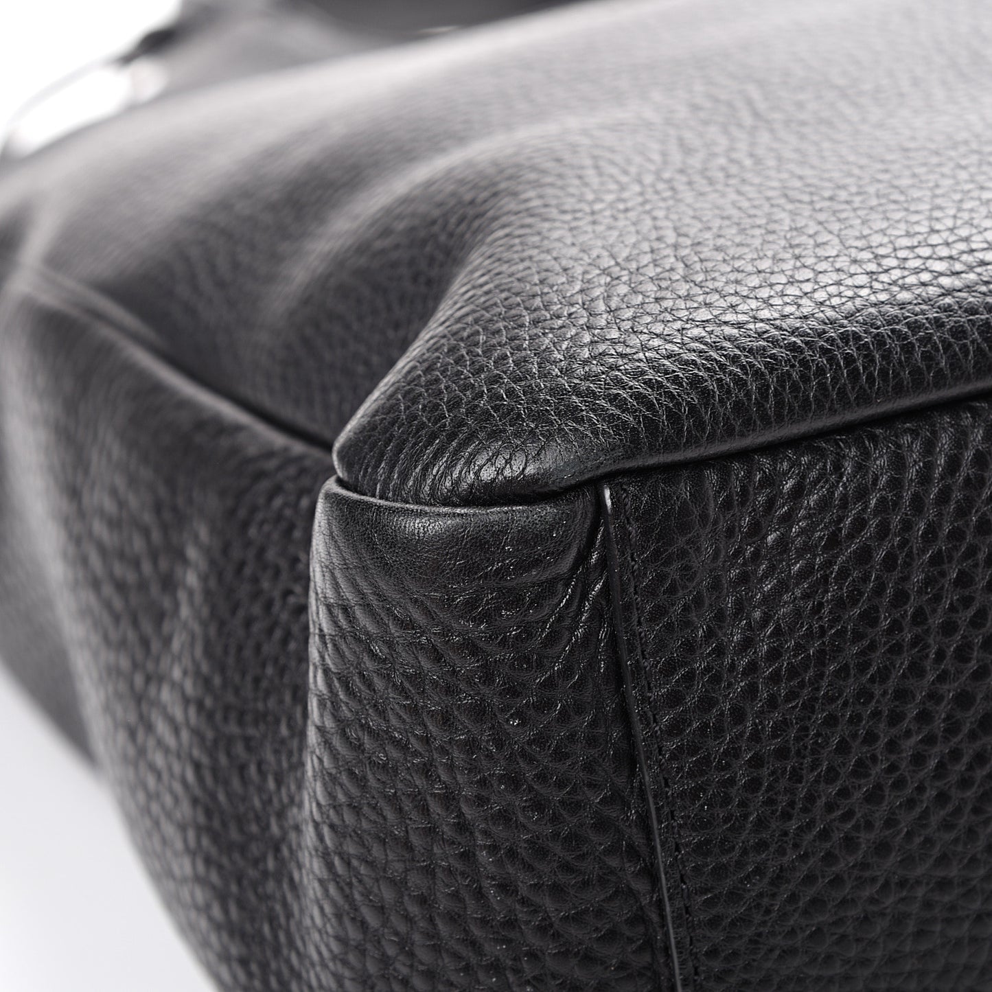 Brit Calfskin Medium Shopper Black