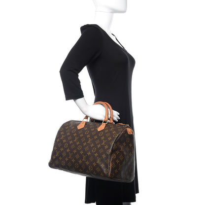 Louis Vuitton Monogram Speedy 35 2 of 11