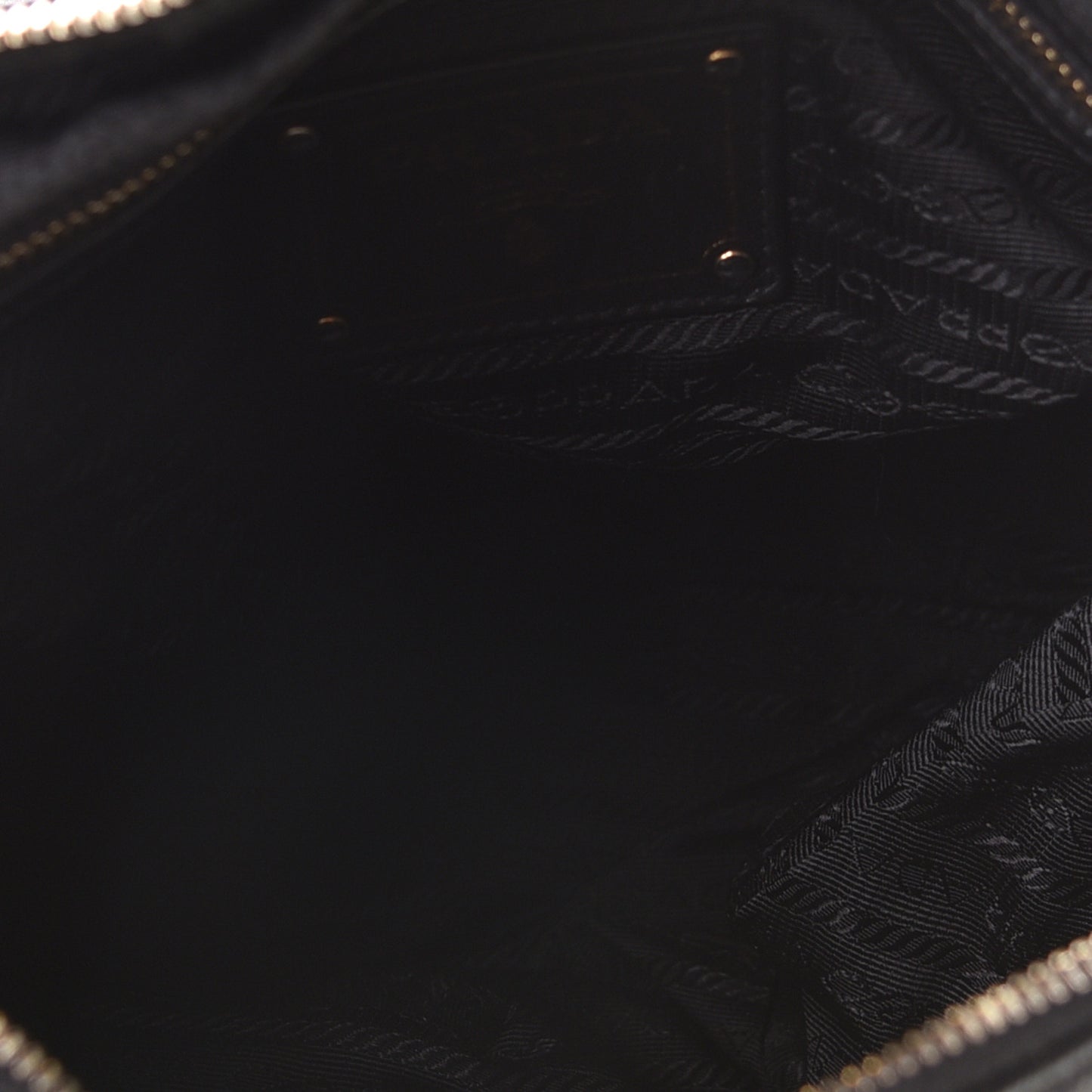 Vitello Soft Shopping Satchel Black
