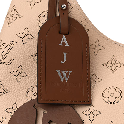 Louis Vuitton Mahina Carmel Hobo Creme 10 of 12